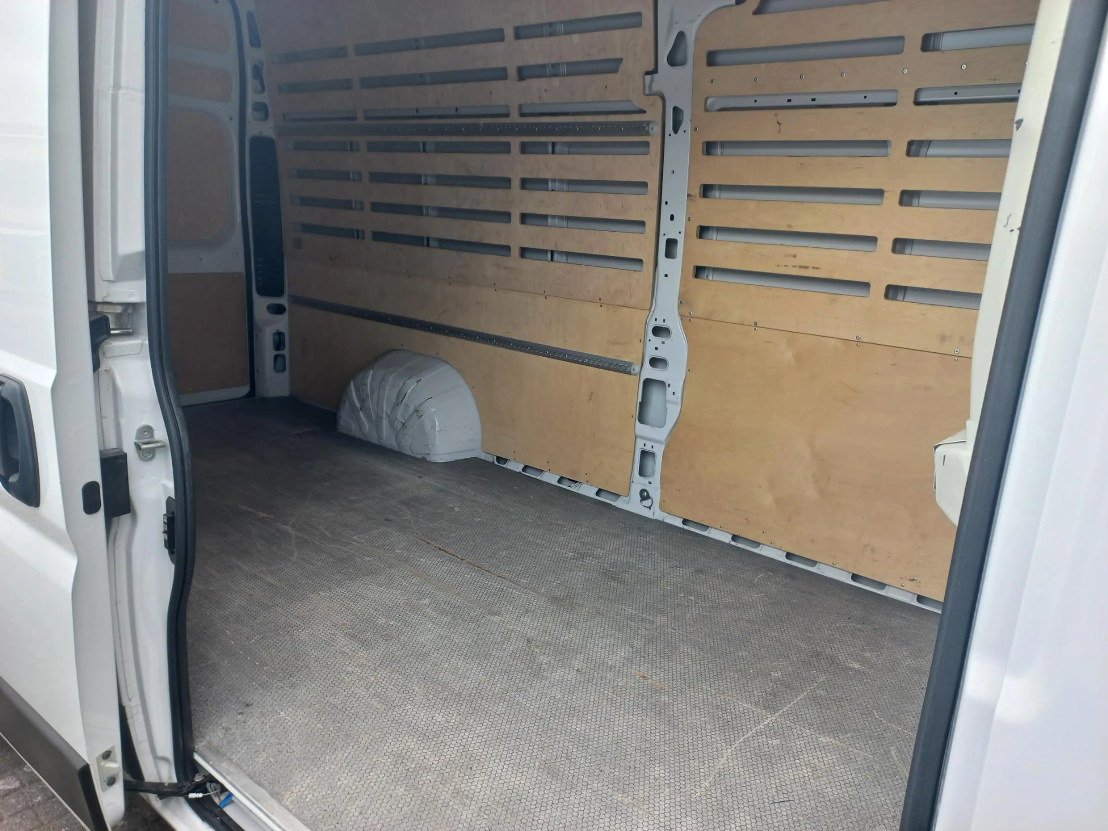 Fiat Ducato 35 2.3 MultiJet L4H3 | Camera | Parkeersensoren | — photo 4