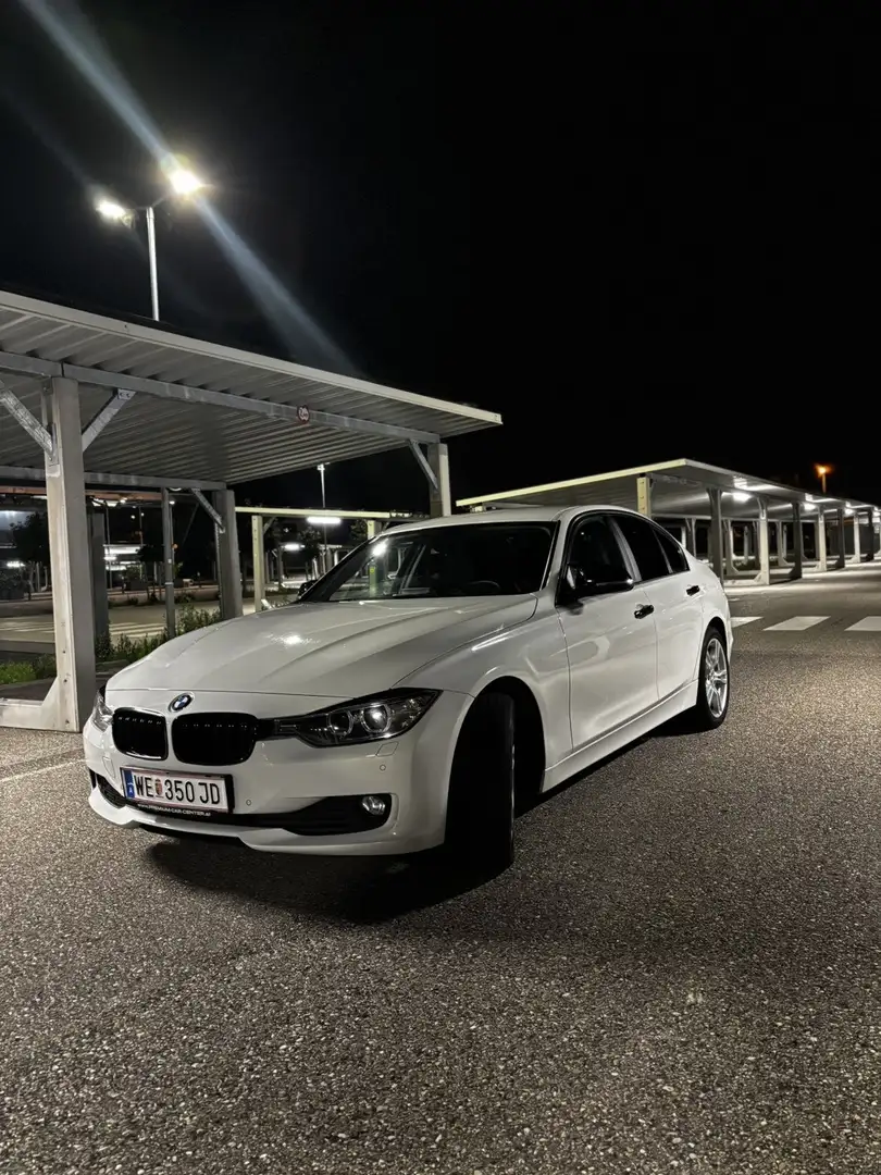 BMW 318 318d xDrive Österreich-Paket - 1