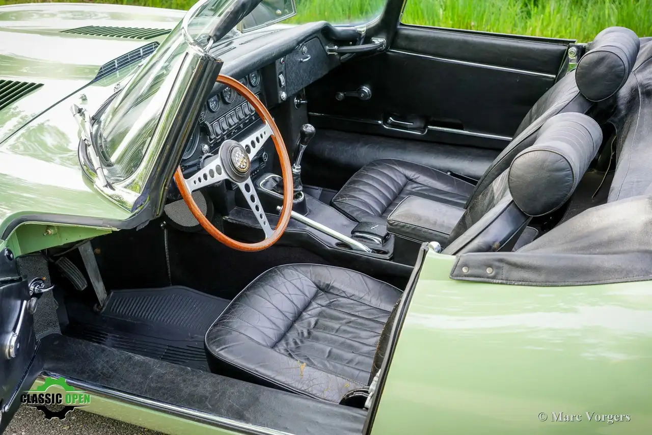 Jaguar E-Type 4.2 Roadster Series 2, foto 5