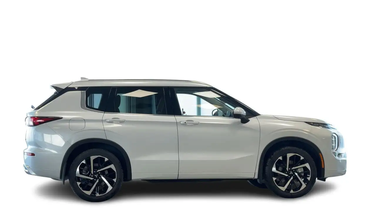 Mitsubishi Outlander снимка Mitsubishi Outlander