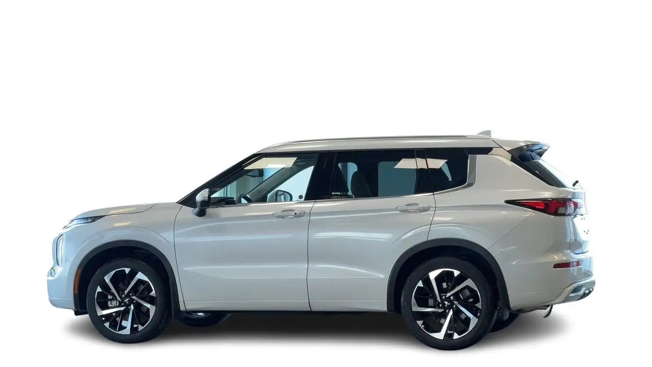 Mitsubishi Outlander снимка Mitsubishi Outlander