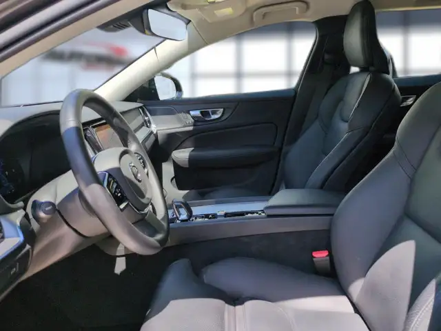 Volvo V60 view 13