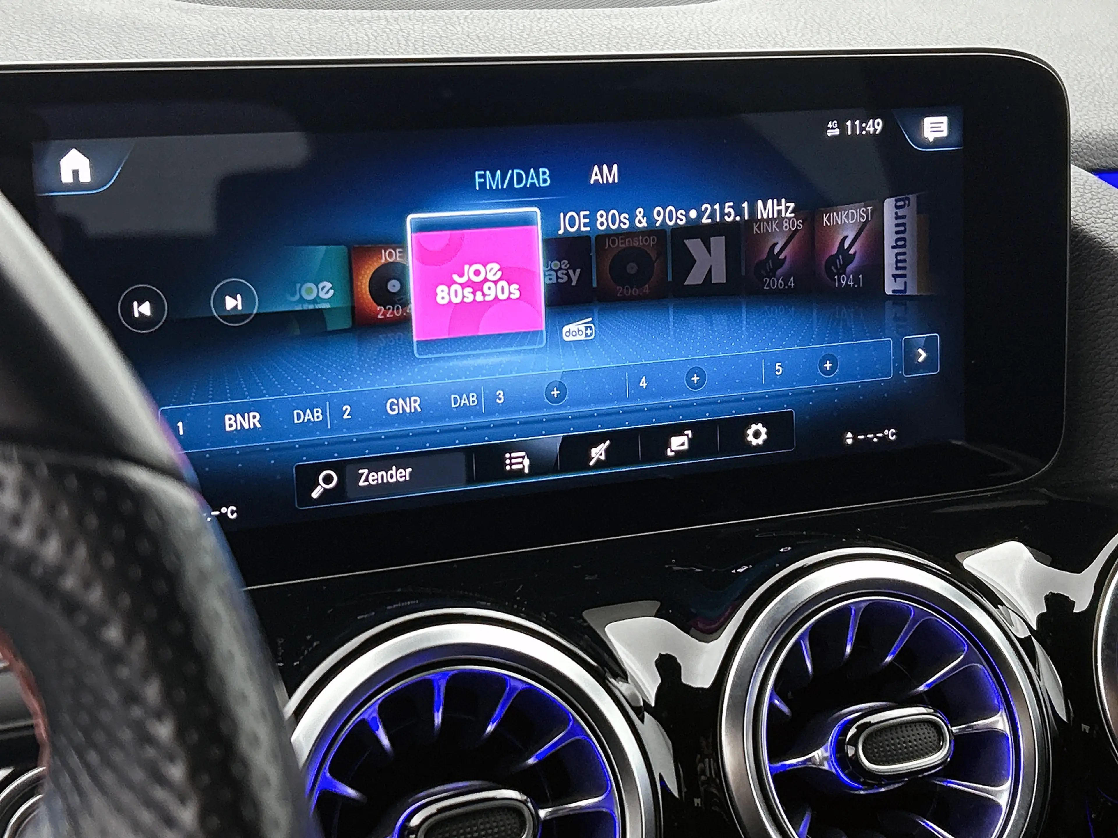 Mercedes-Benz B 180 Business Solution AMG | AMG-line interieur | AMG- — photo 7