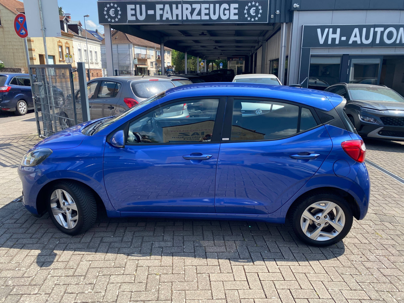 Hyundai i10 1.2 ALLWETTERREIFEN APPLE&ANDROID Klimaautomatik Lenkrad&Sitzheizung — photo 4