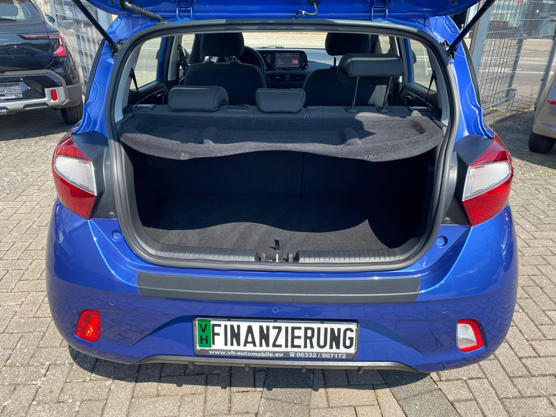 Hyundai i10 1.2 ALLWETTERREIFEN APPLE&ANDROID Klimaautomatik Lenkrad&Sitzheizung — photo 7
