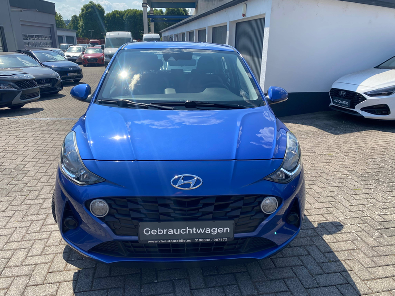 Hyundai i10 1.2 ALLWETTERREIFEN APPLE&ANDROID Klimaautomatik Lenkrad&Sitzheizung — photo 3