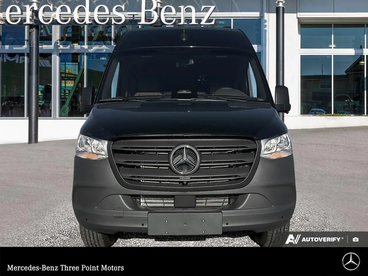 Mercedes-Benz Sprinter снимка Mercedes-Benz Sprinter