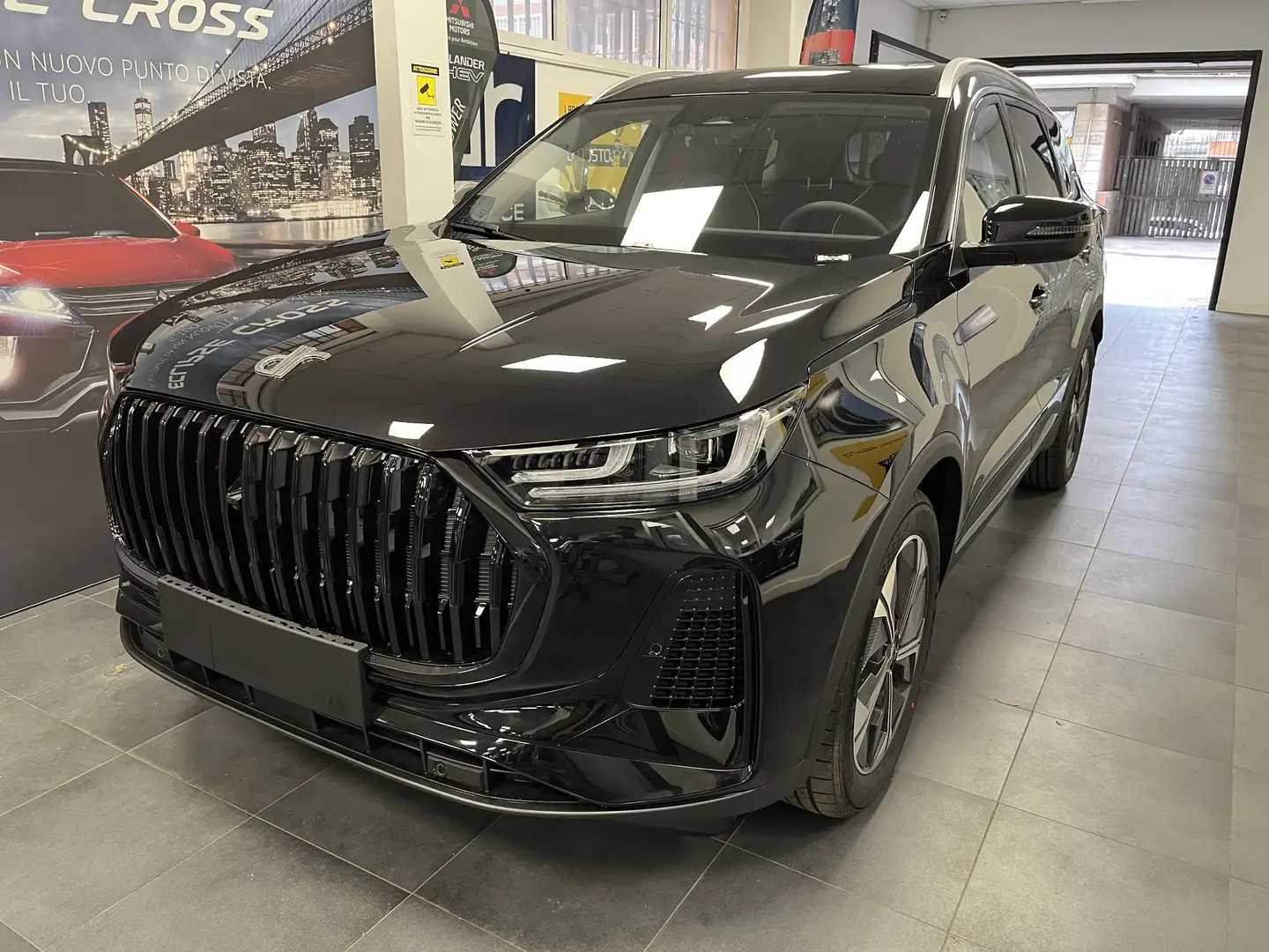 DR Automobiles DR6 NEW Dr 6 1.6 T-GDI DCT Grau - 1