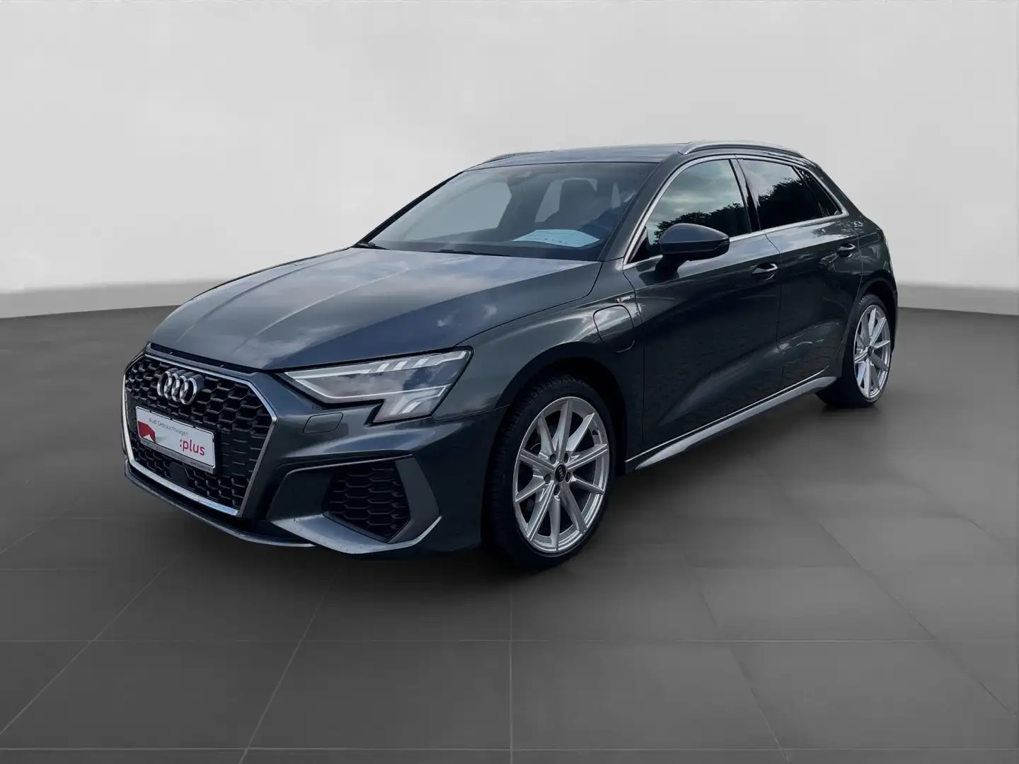 Audi A3 40 TFSI e S LINE B&O LED LM18 KAMER Grau - 2