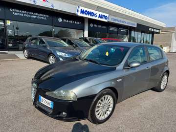 5p 1.6 ts 16v Progression gpl 105cv -meccanica da rivedere- no garanzia - commercianti