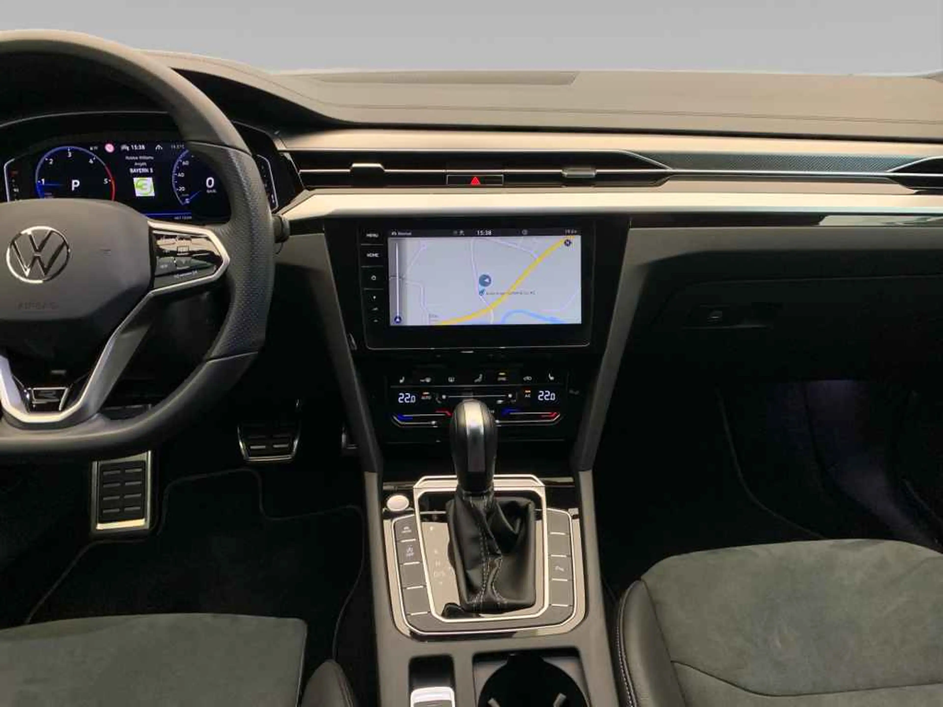 Volkswagen Arteon Shooting Brake R-Line TDI DSG *NAVI*AHK* — photo 15