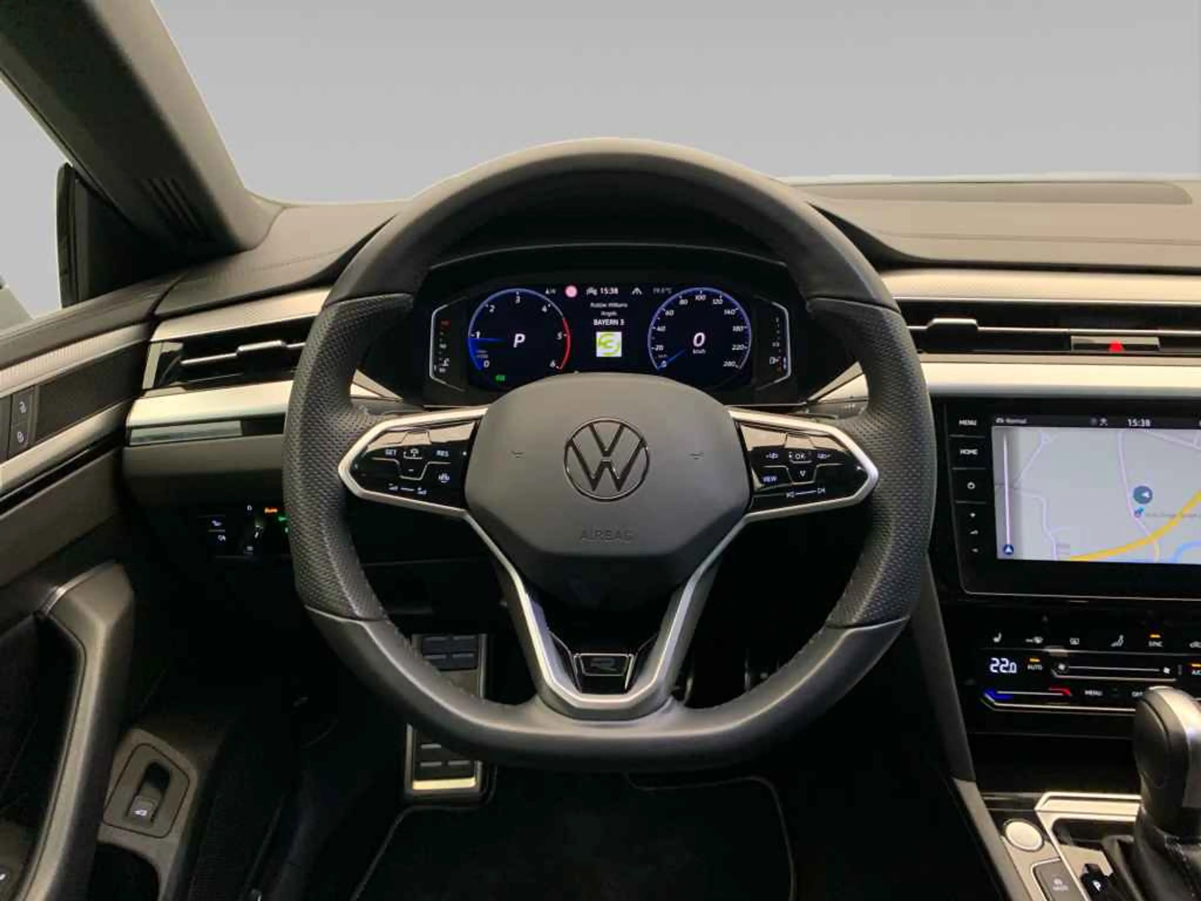 Volkswagen Arteon Shooting Brake R-Line TDI DSG *NAVI*AHK* — photo 14