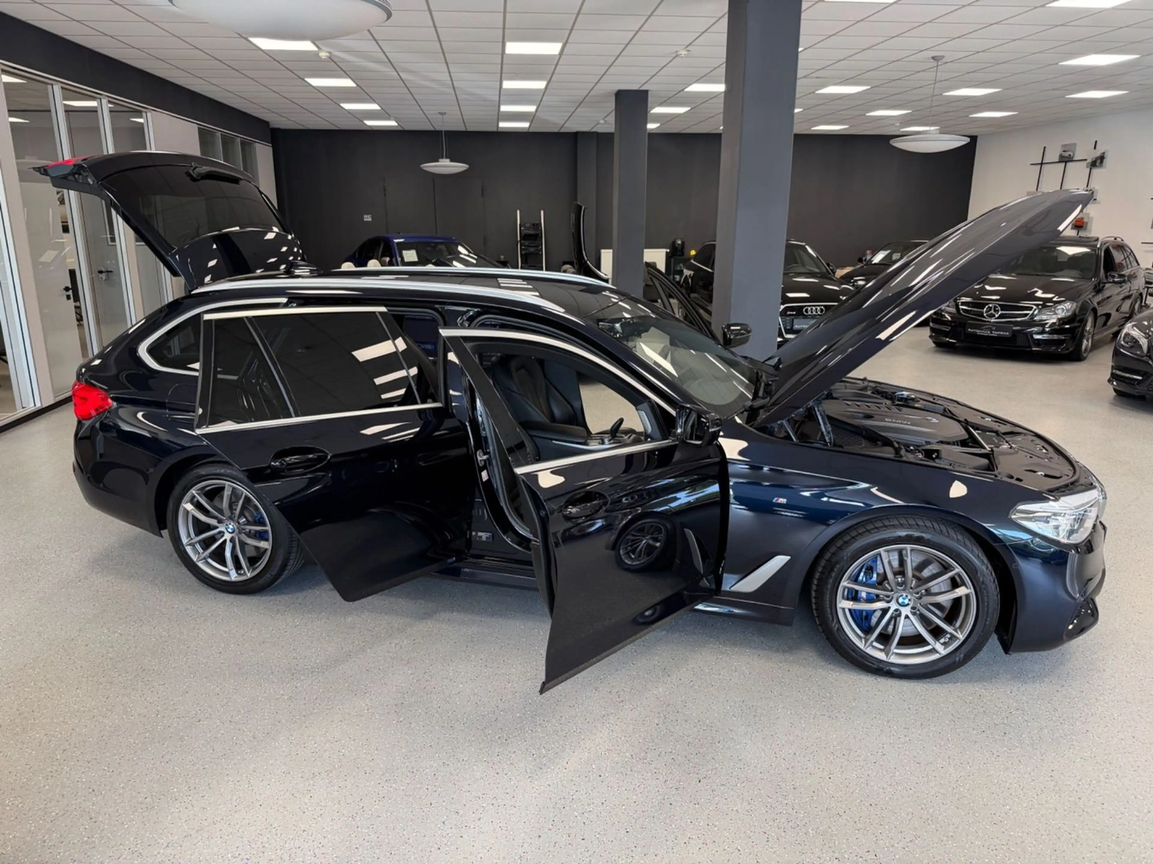 BMW 540 i xDrive Touring M Sport|1HD|MwSt|HK|Garan. — photo 3