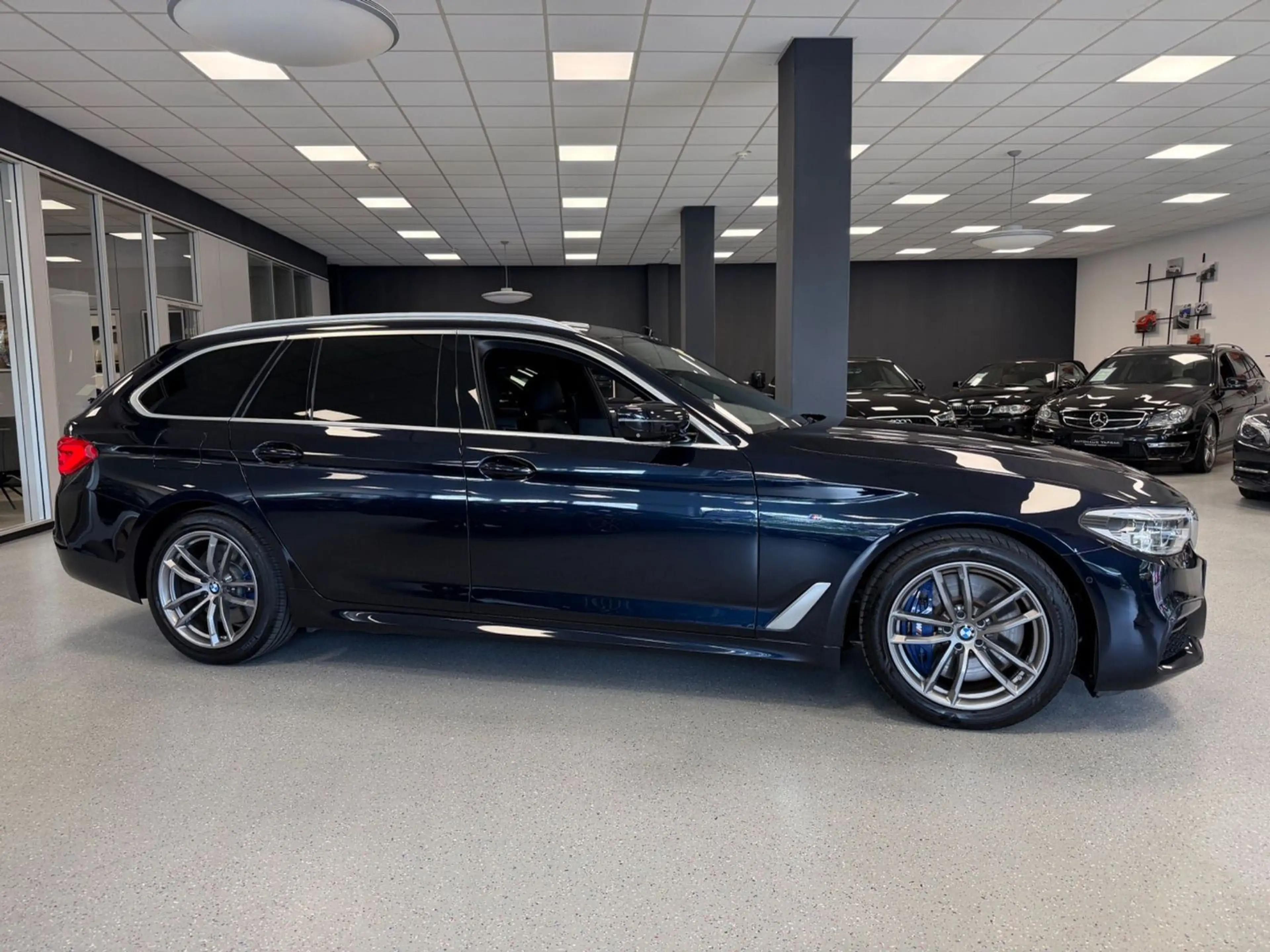 BMW 540 i xDrive Touring M Sport|1HD|MwSt|HK|Garan. — photo 8