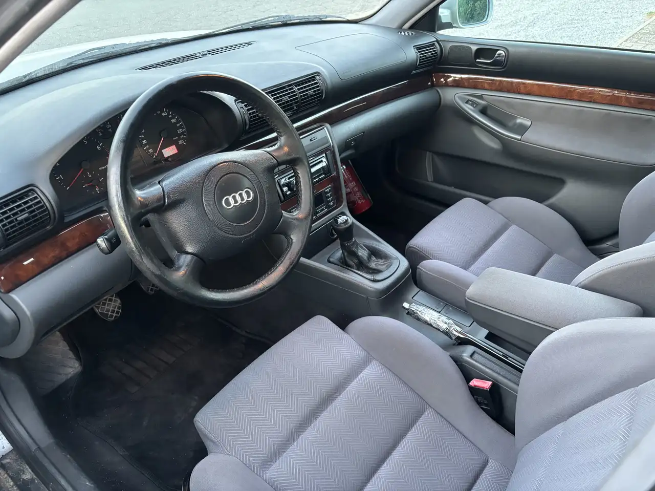 Audi A4 1.8T Turbo 150Pk Benzine airco, foto 5