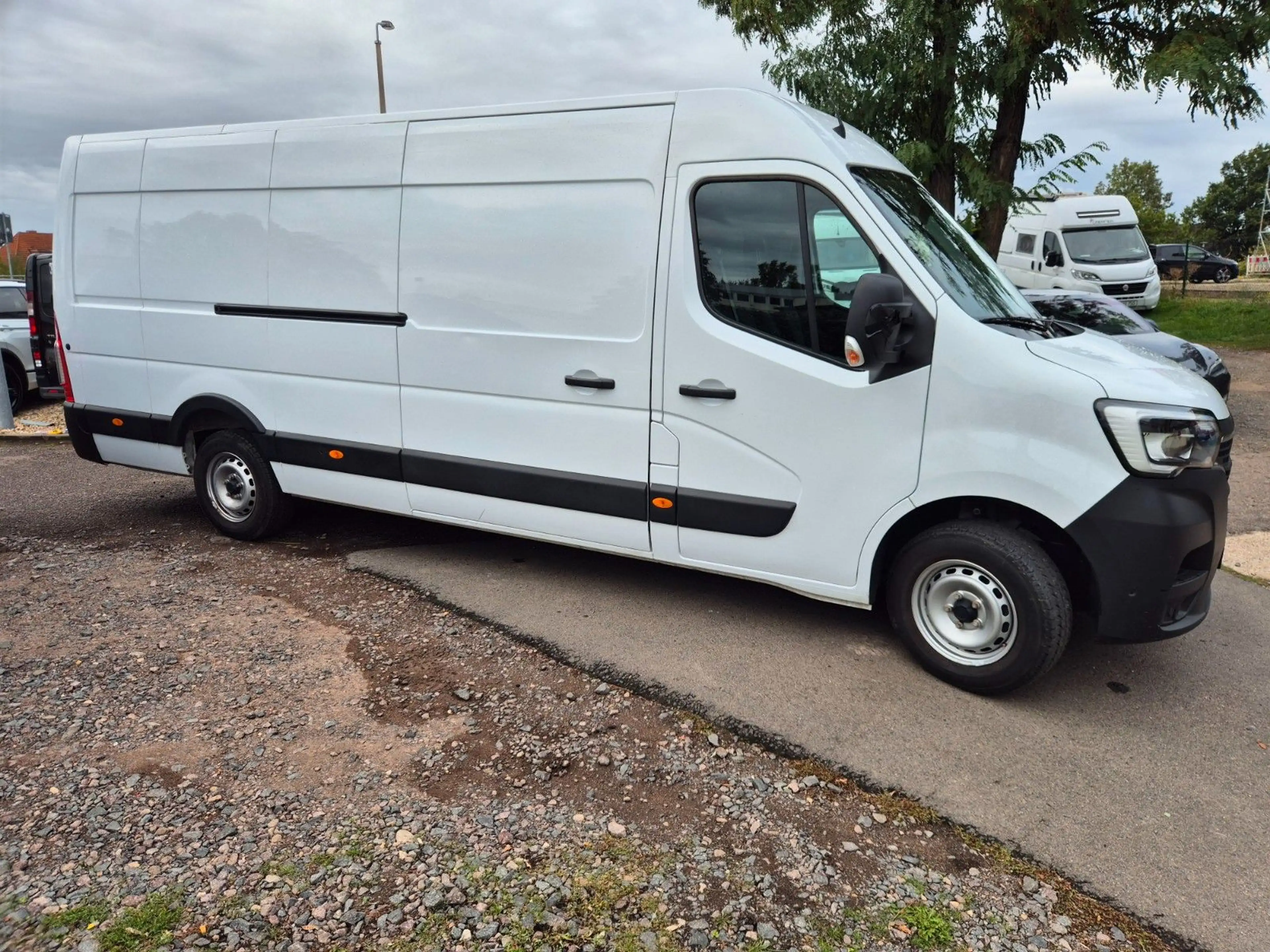 Renault Master III Kasten L4H2 HKa 3,5t — photo 14