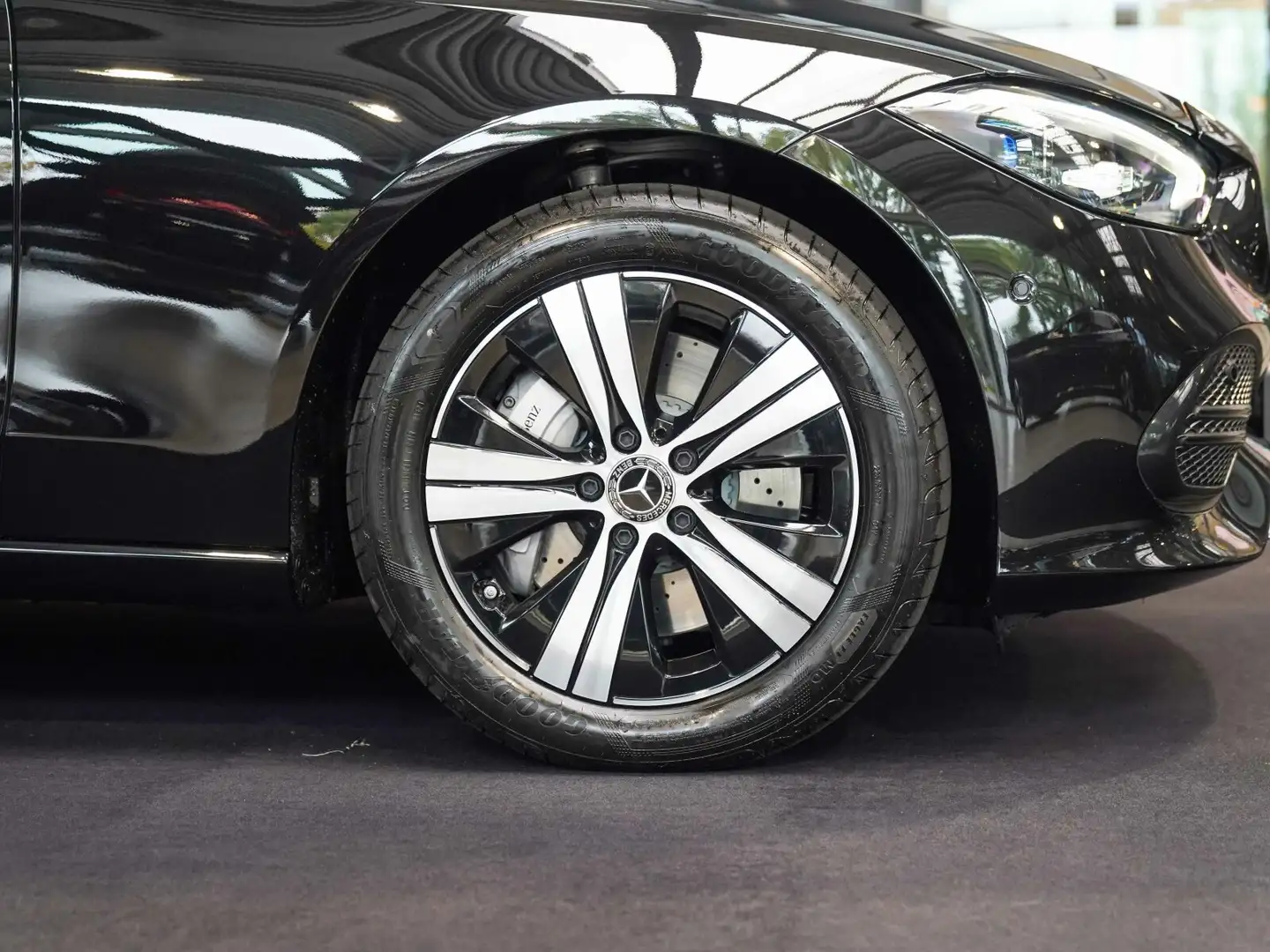 Mercedes-Benz C 300 C 300 de T 4M AVANTGARDE Fahrassistenz Pano AHK Schwarz - 2