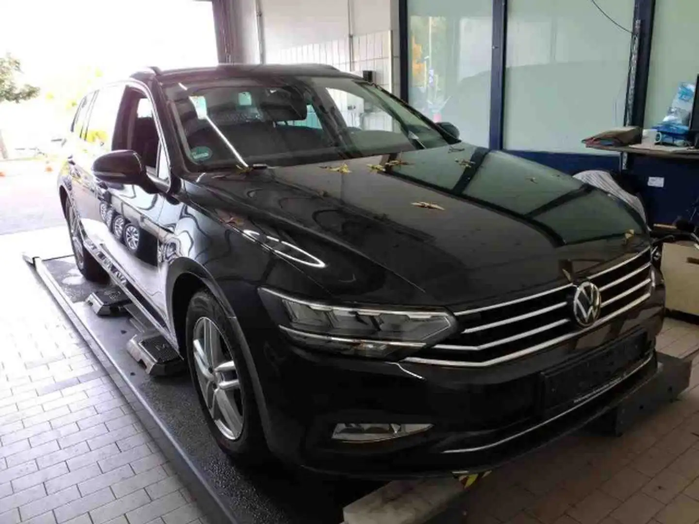 Volkswagen Passat Variant 2.0 TDI DSG Business Schwarz - 2