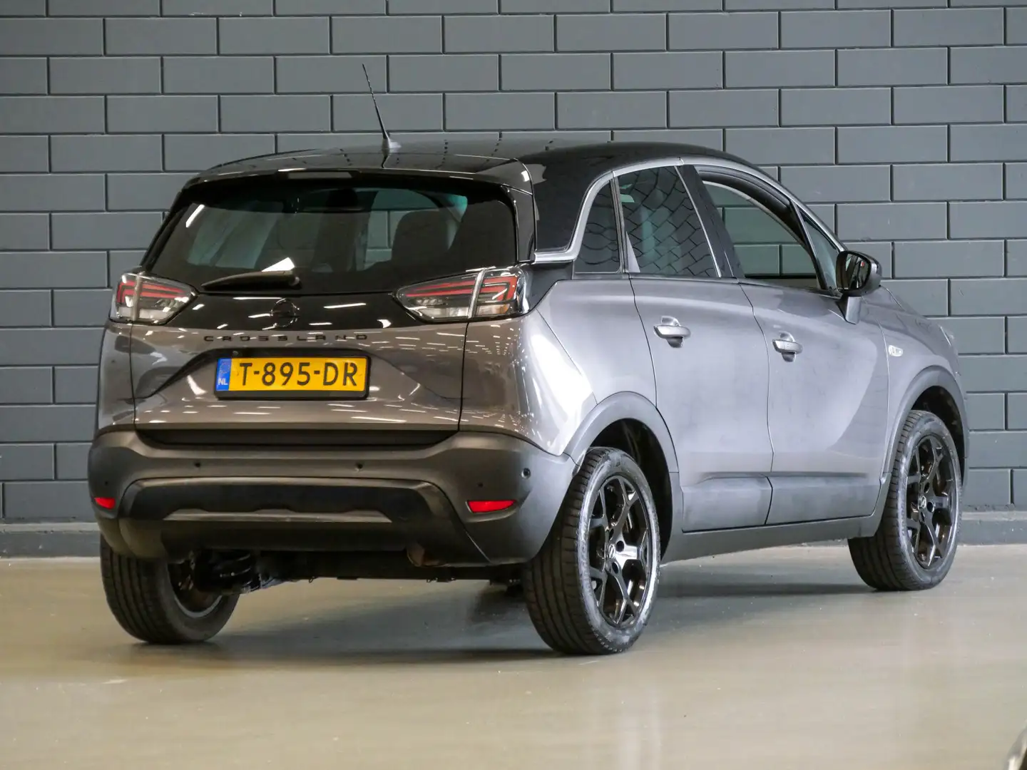 Opel Crossland 1.2 Turbo GS Line Level 4 | APPLE CARPLAY | CAMERA Grijs - 2