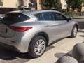 Infiniti Q30 Q30 1.5d Business 109cv Silber - thumbnail 4