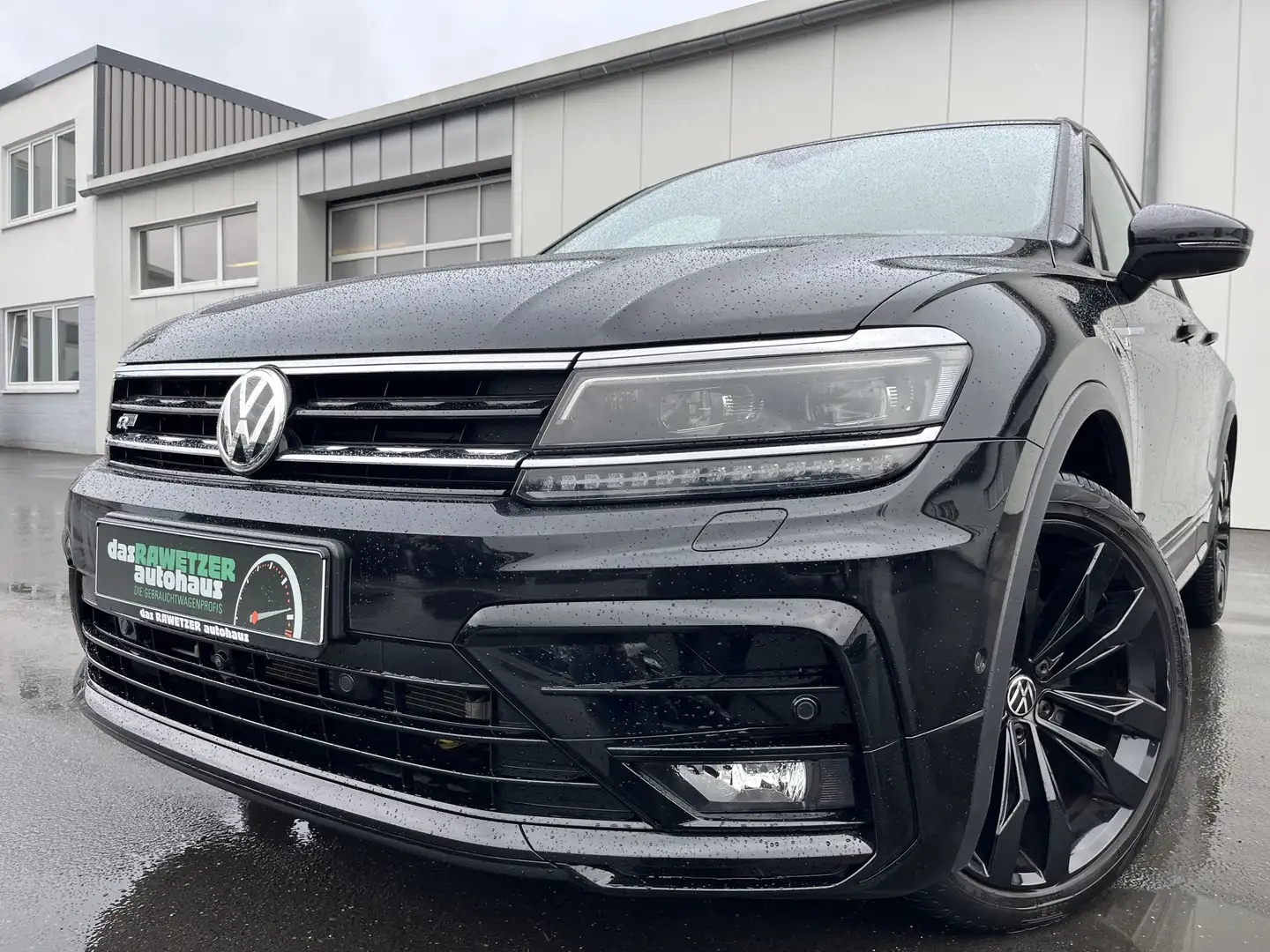 Volkswagen Tiguan 2.0 TDI 4Motion DSG R-Line Highline AHK Head Up ST Negro - 1