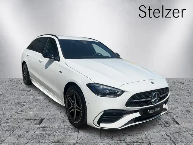 Mercedes-Benz C 300 de 4MATIC T-Modell mit EQ Hybrid AMG Ansicht 6