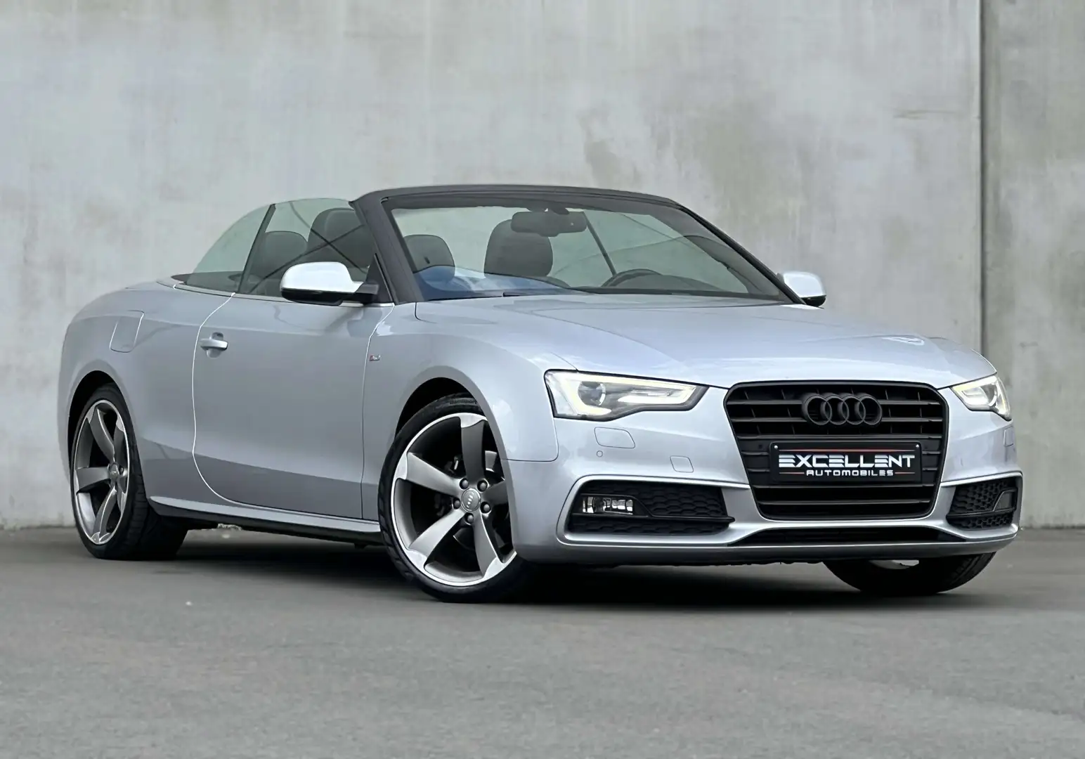 Audi A5 A5 Cabriolet 1.8 TFSI S line/BOITE AUTO/GARANTIE Gris - 2