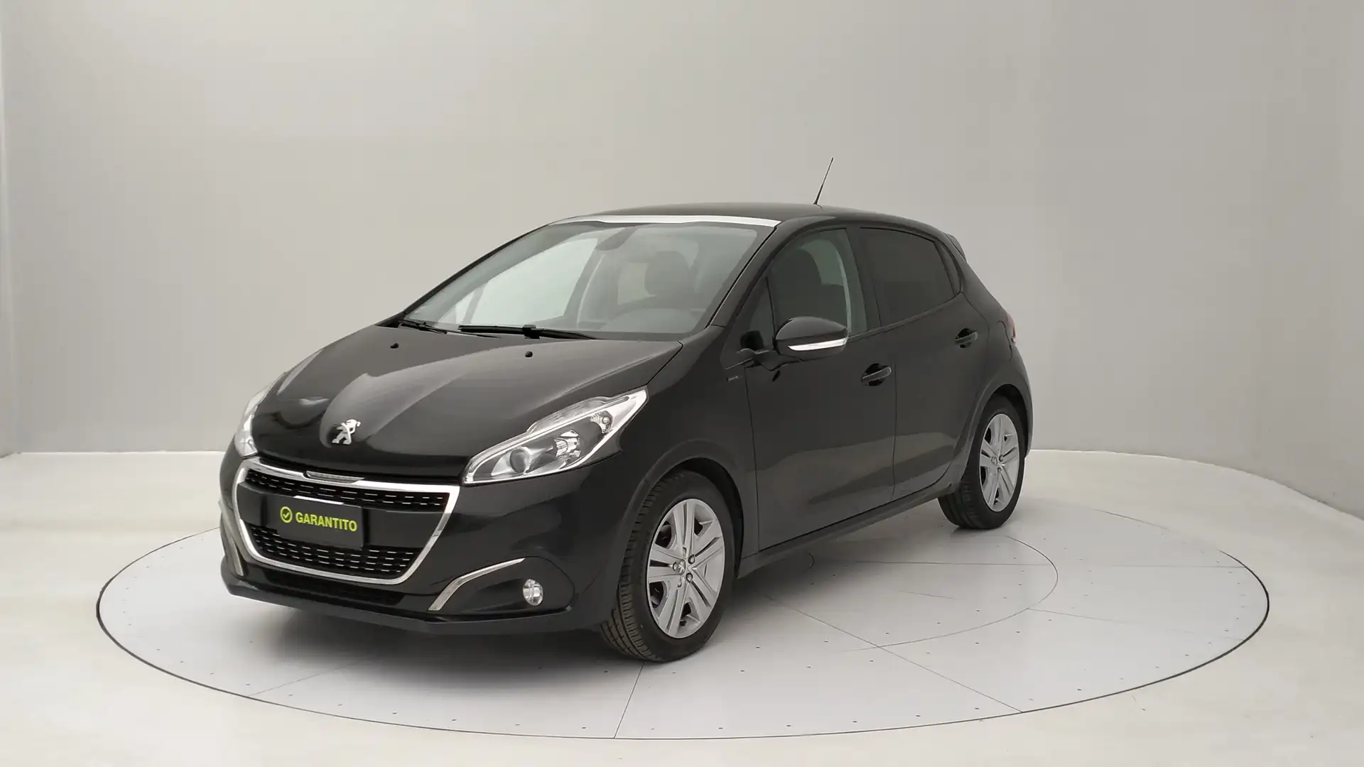 Peugeot 208 5 Porte 1.2 PureTech Active Nero - 1