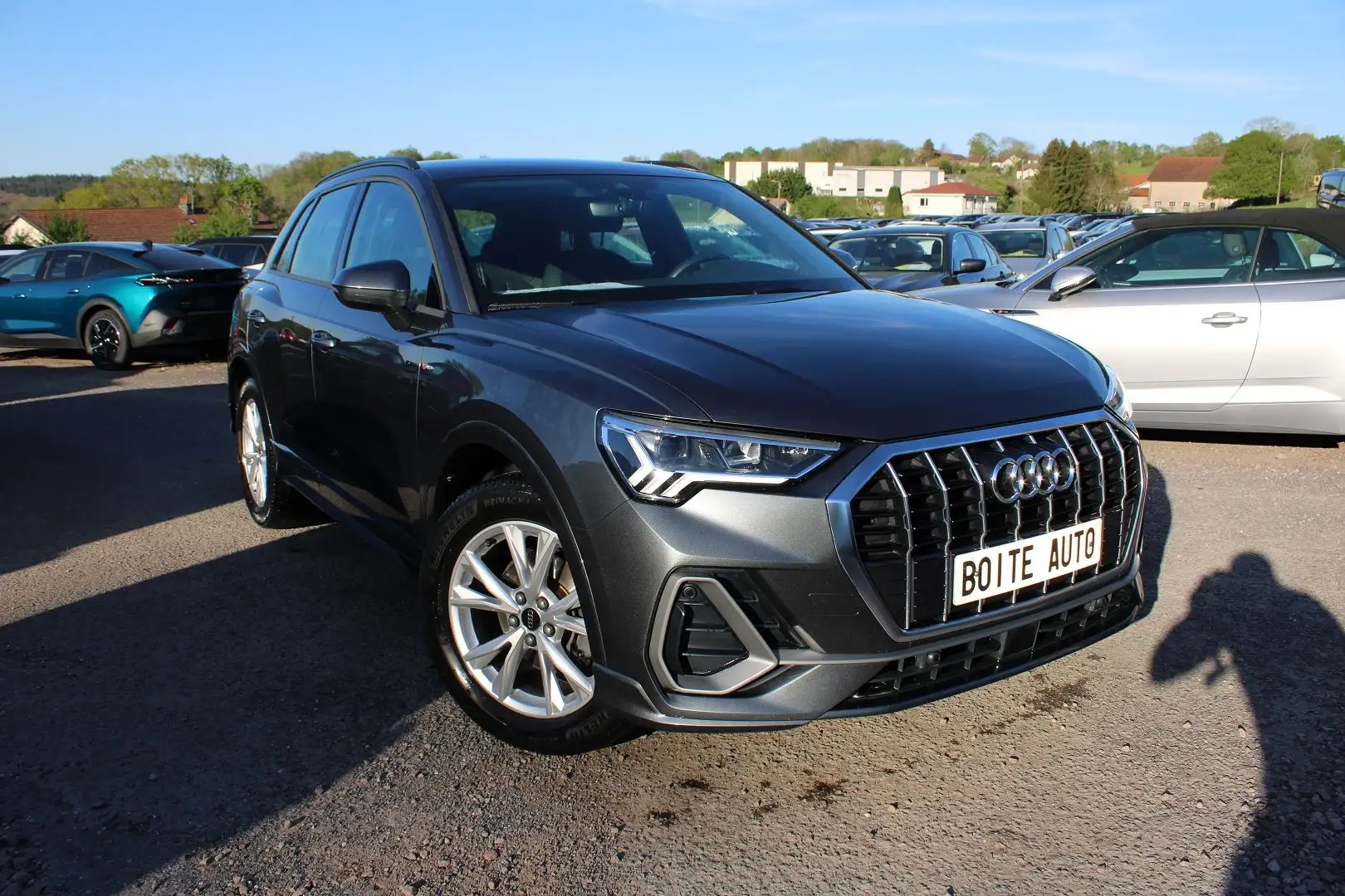 Audi Q3 S-LINE 2L TDI 150 CV CAMÉRA GPS 3D FULL LED I-COKP Grijs - 1