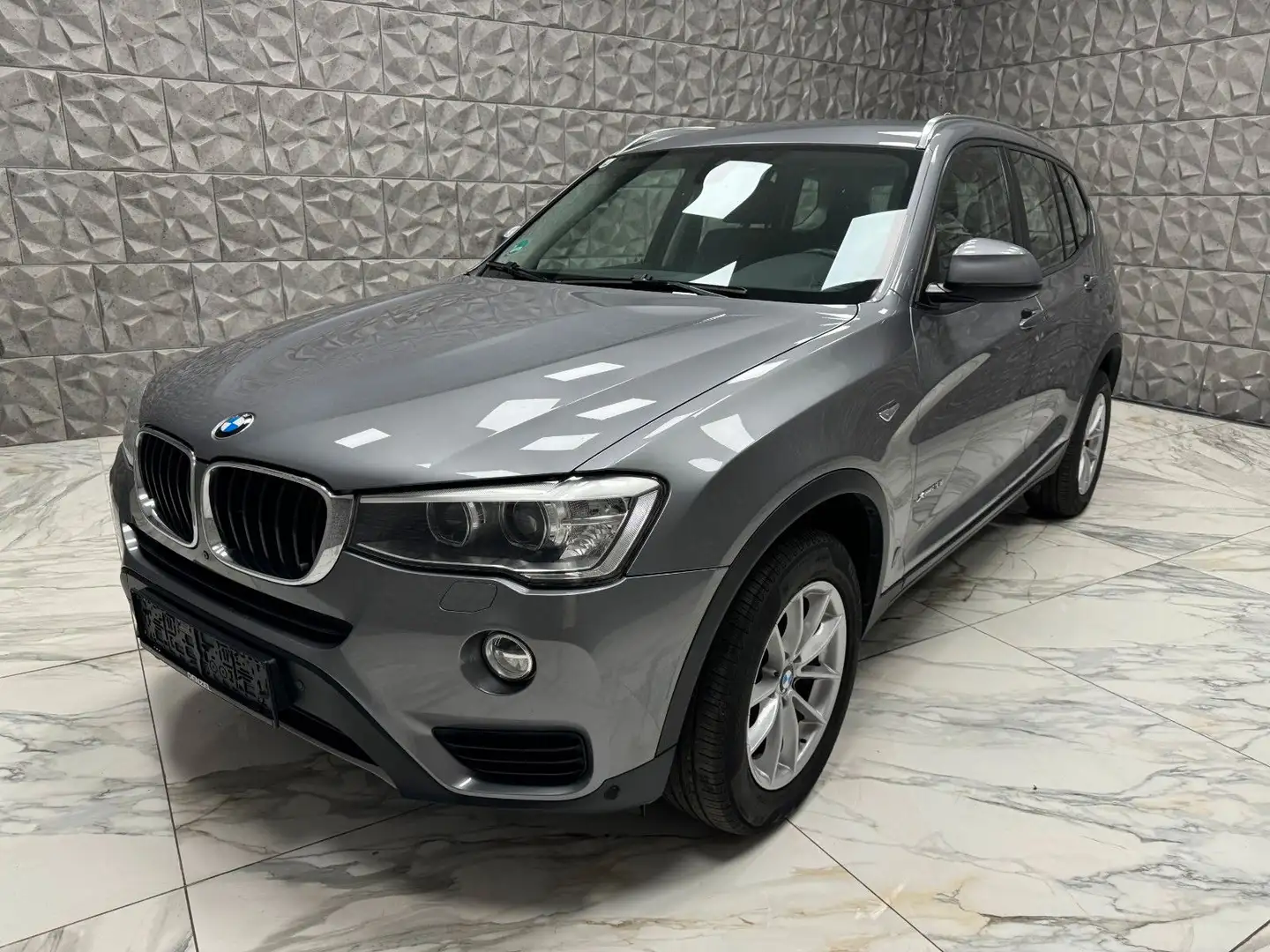 BMW X3 Baureihe X3 xDrive 20 i Gri - 1