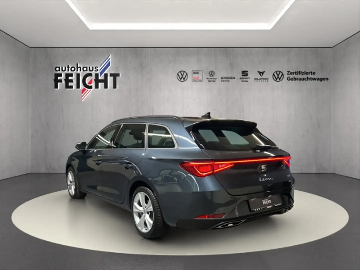 SEAT Leon Sportstourer 2.0 TDI FR+4Drive+LED+NAVI+RFK Argent - 2