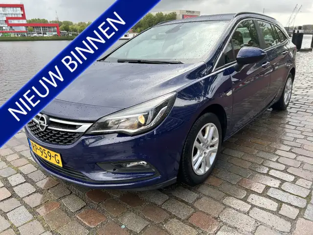 Opel Astra Sports Tourer 1.4 Business+ airco navigatie keurig