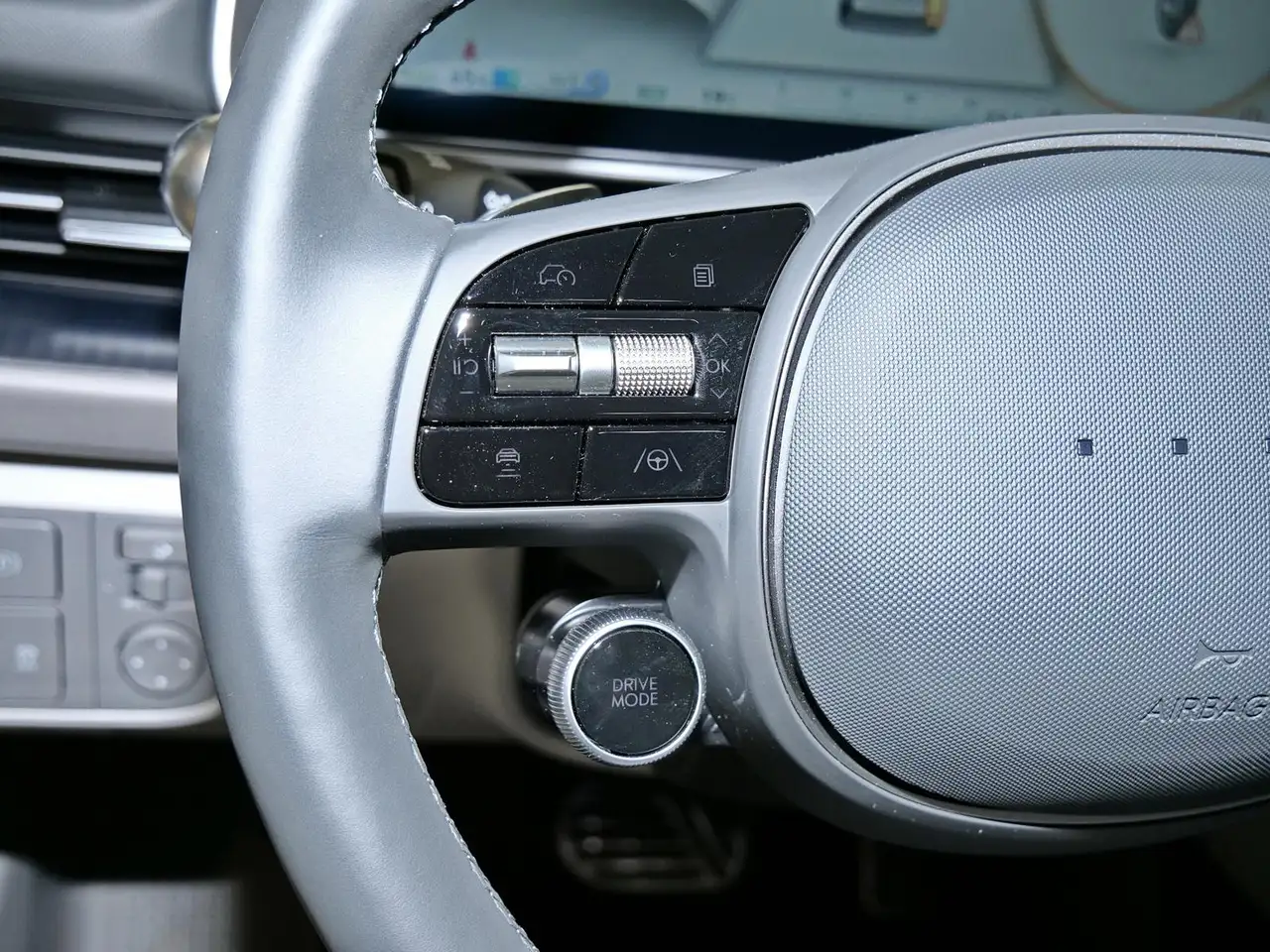 Hyundai Ioniq 6 4WD 77,4kWh Batt. 325 PS UNIQ 20", миниатюра 19