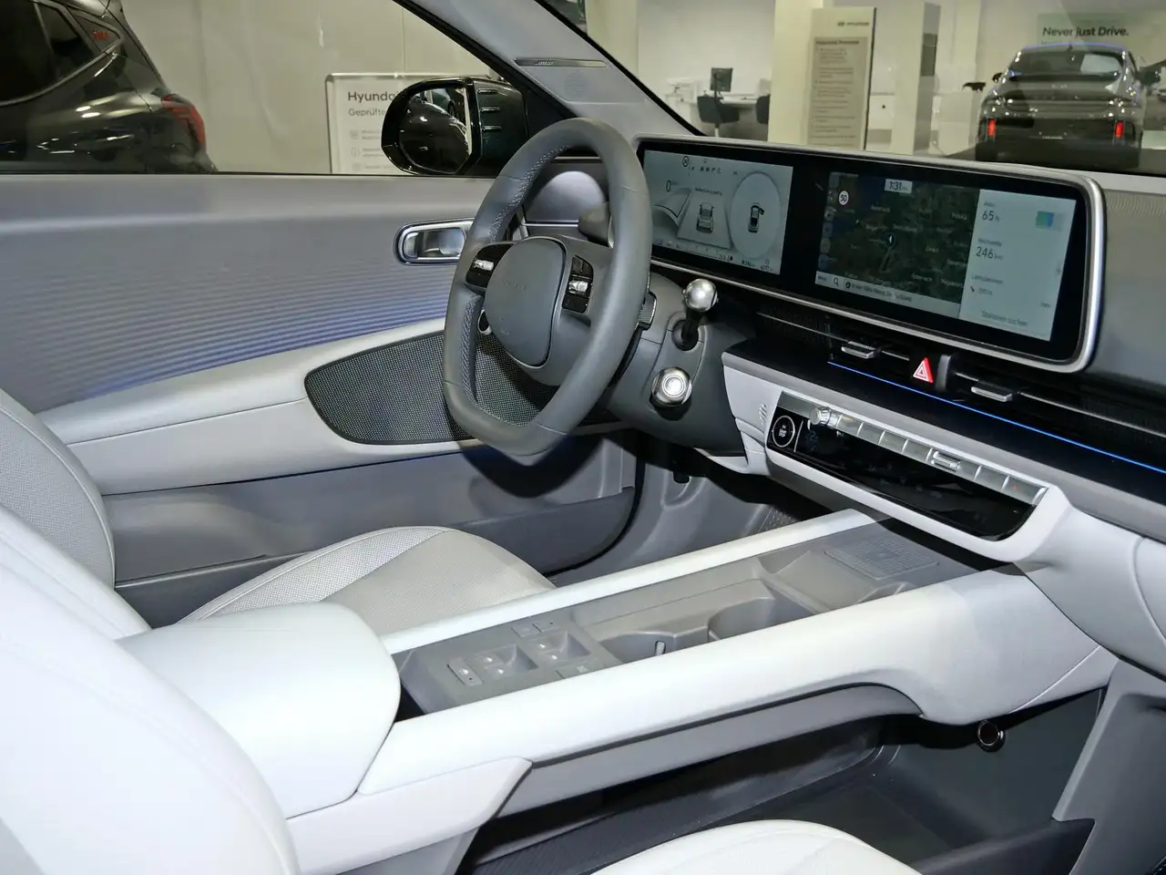 Hyundai Ioniq 6 4WD 77,4kWh Batt. 325 PS UNIQ 20", миниатюра 5