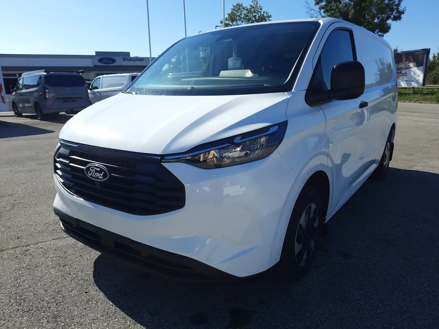 Ford Transit Custom 2.5l PHEV Kasten 320L1 Trend AHK Blanc - 2
