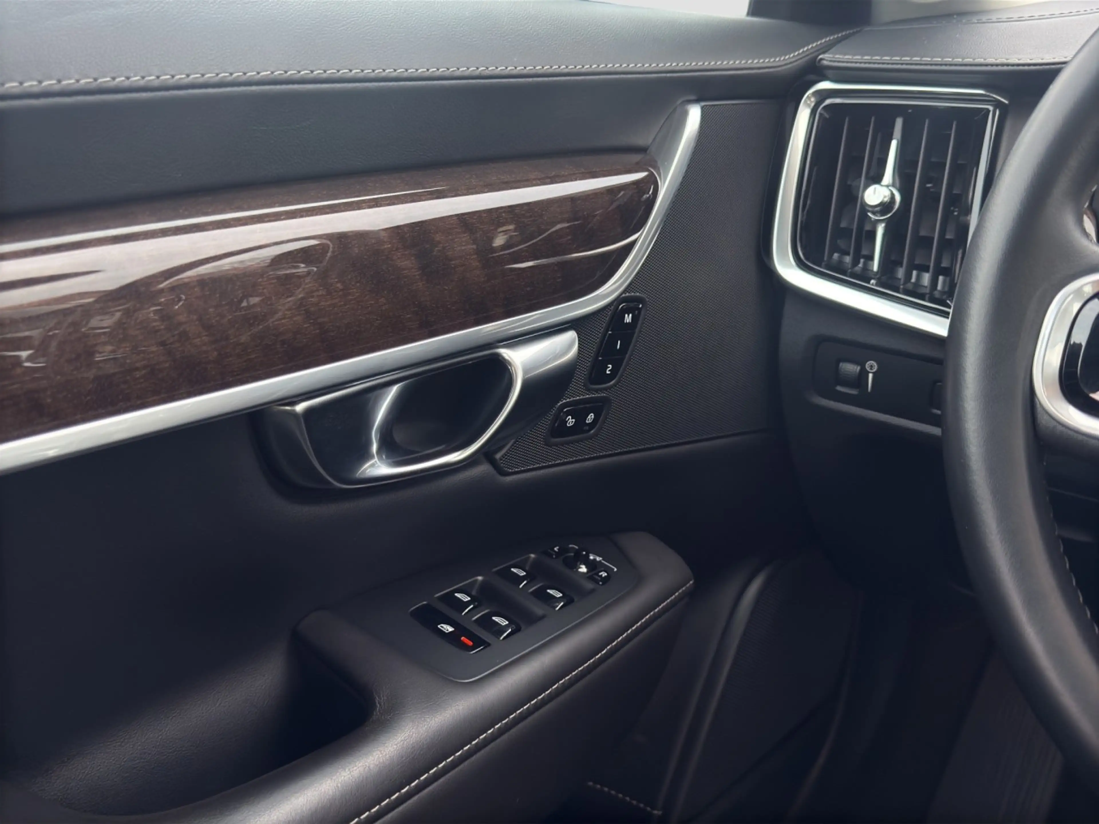 Volvo S90 T6 Inscription AWD/Navi/AHK/Pano/HuD/360Kam Klima — photo 12