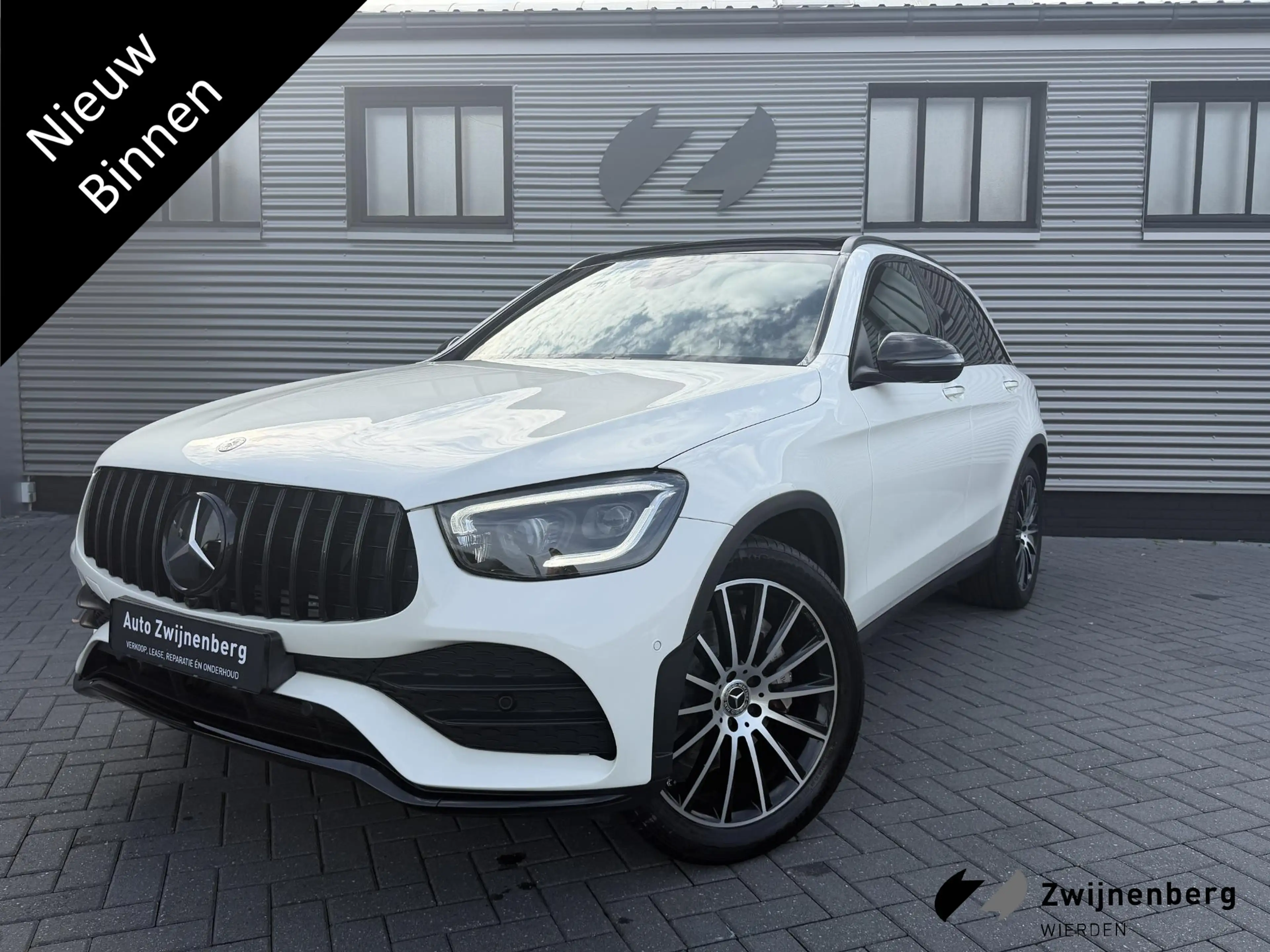 Mercedes-Benz GLC 300 4MATIC Premium Plus