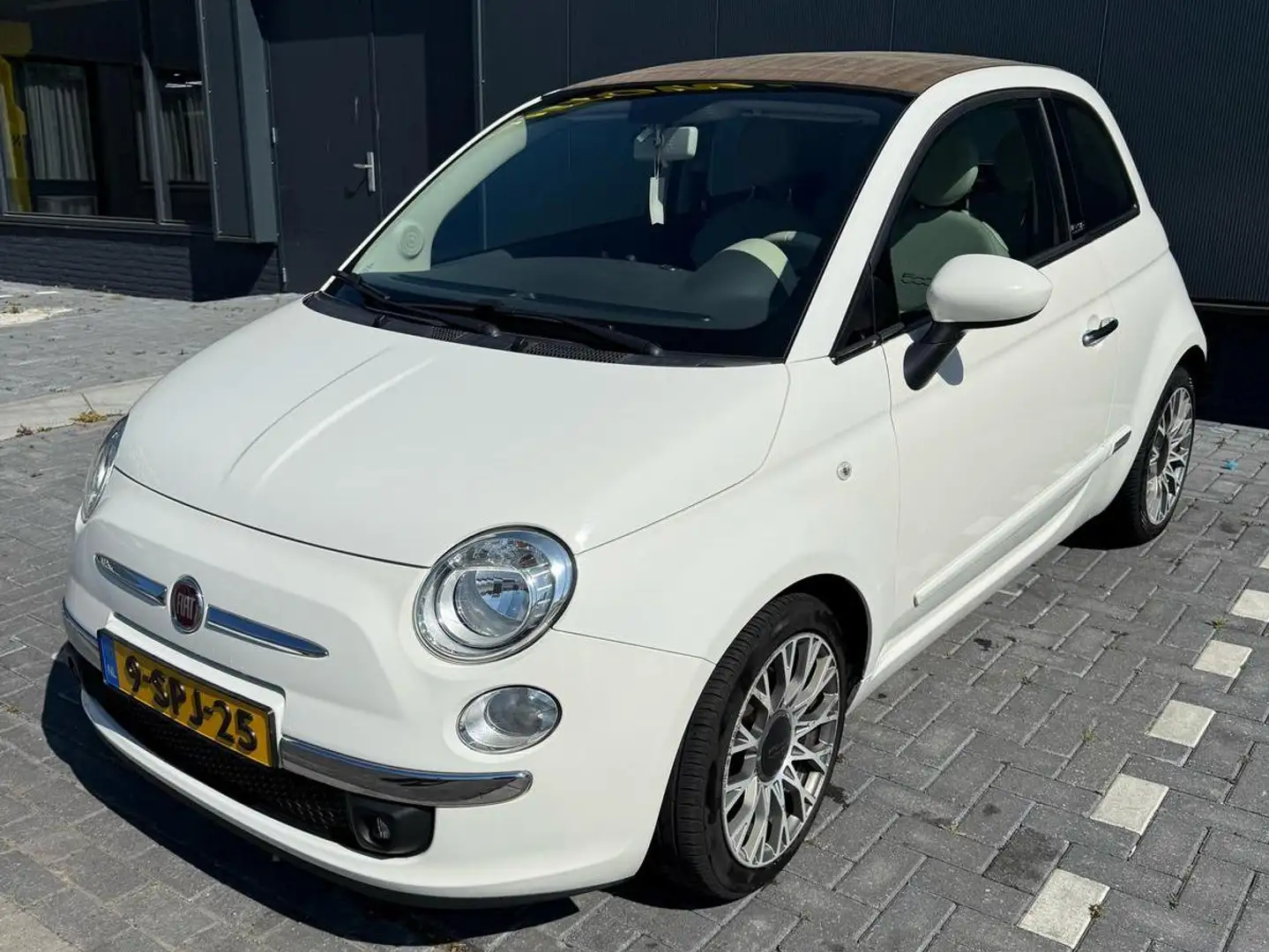 Fiat 500C 500C Cabrio TwinAir Lounge Wit - 1
