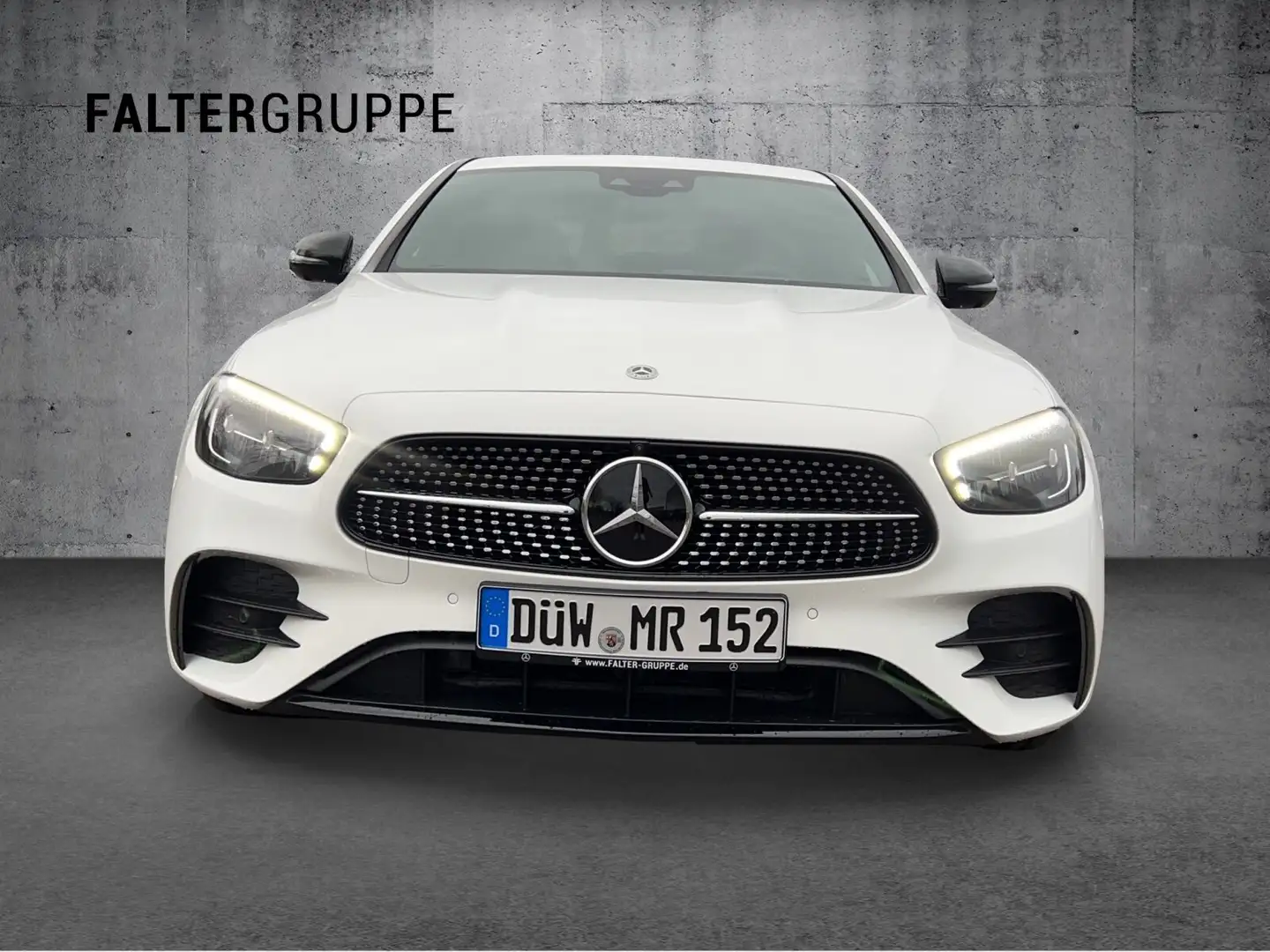 Mercedes-Benz E 300 E 300d 4M AMG+DISTRO+BURME+360°+HUD+KEYGO+MEMORY Weiß - 2