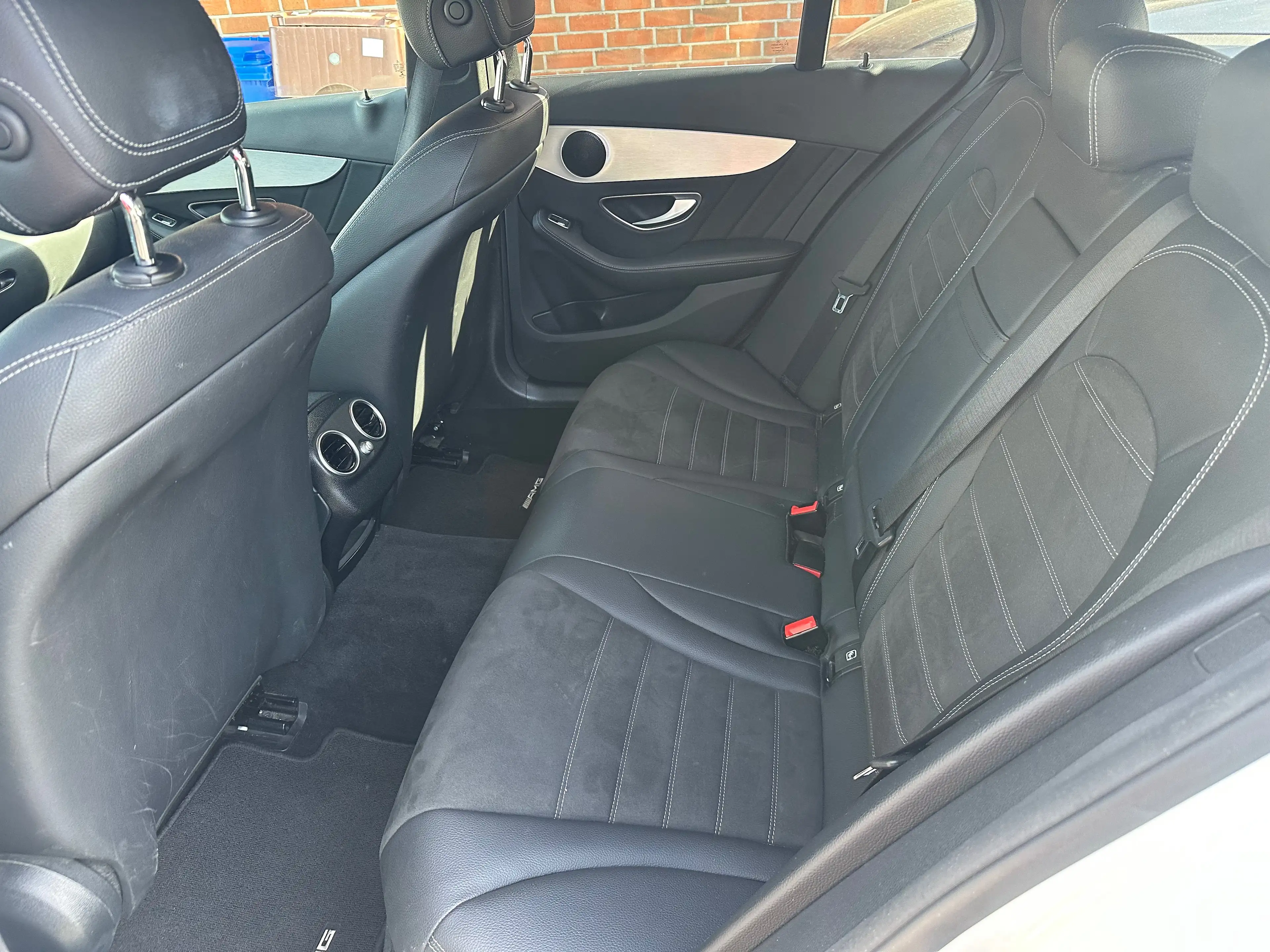 Mercedes-Benz C 220 C-Klasse T-Modell Diesel d T 9G-TRONIC AMG Line — photo 9