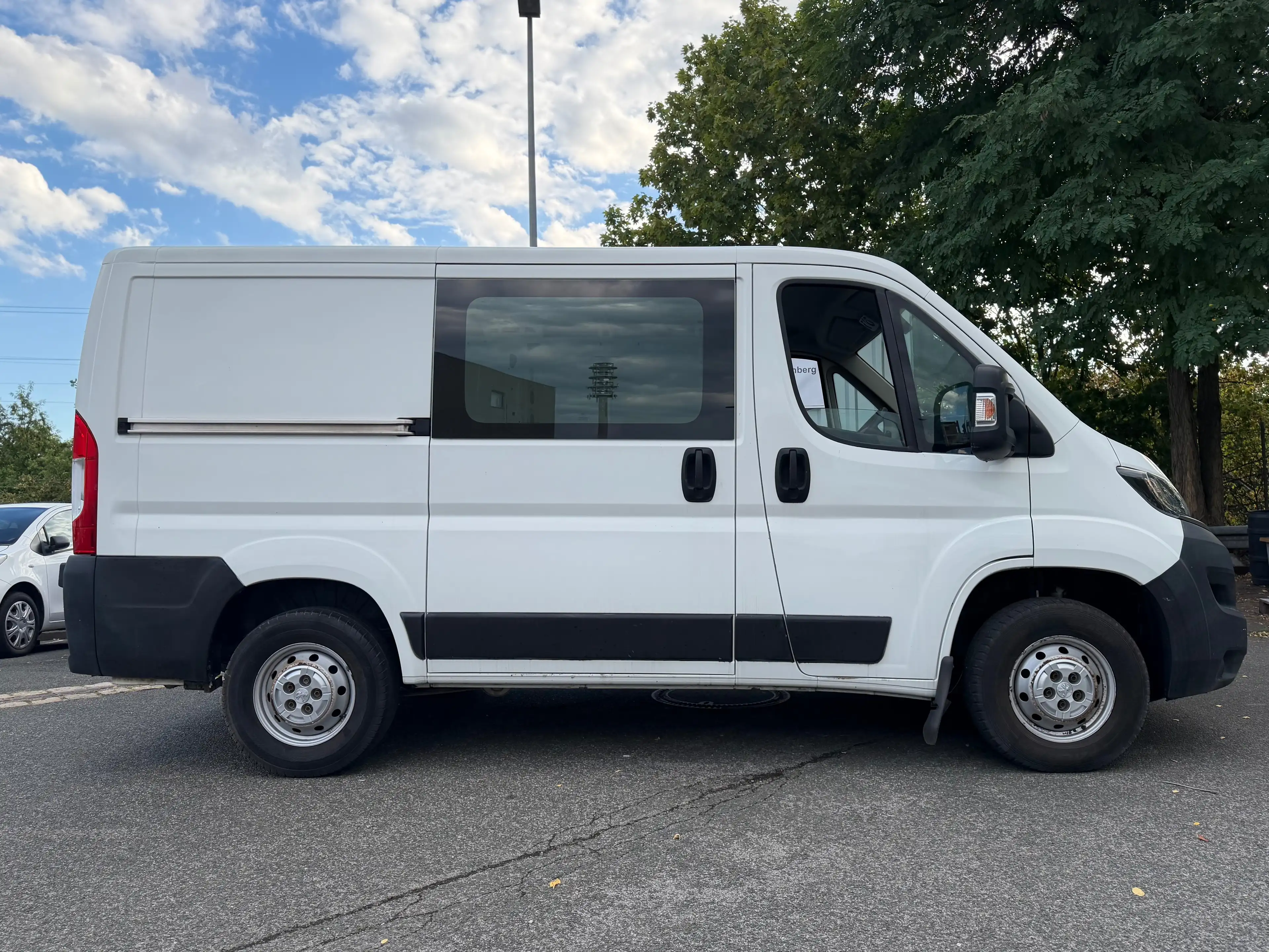 Peugeot Boxer L1H1 Pro BlueHDi 110 /1.Hand/EURO6/AHK — photo 6