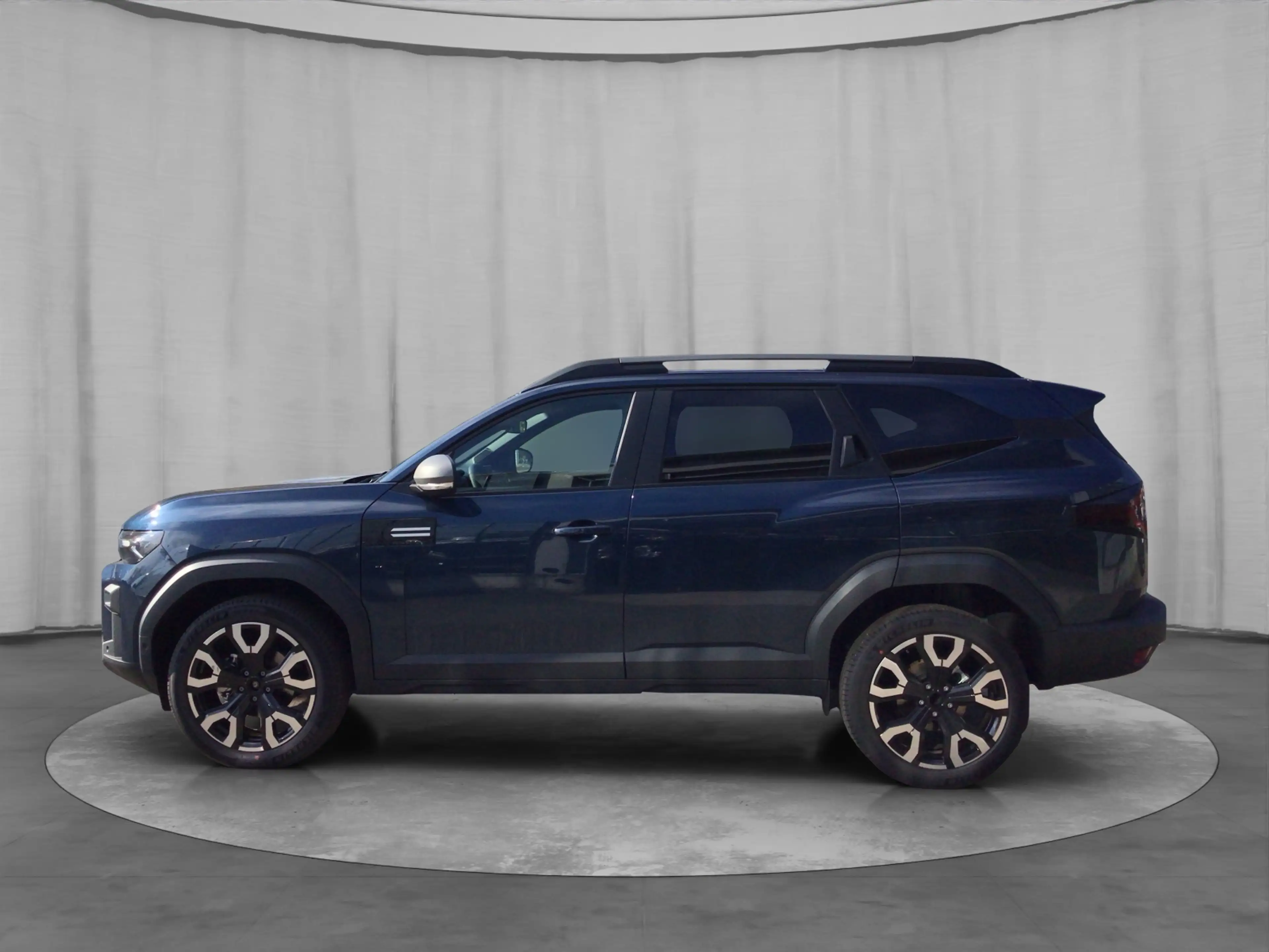 Dacia Bigster Hybrid 155 Journey — photo 2
