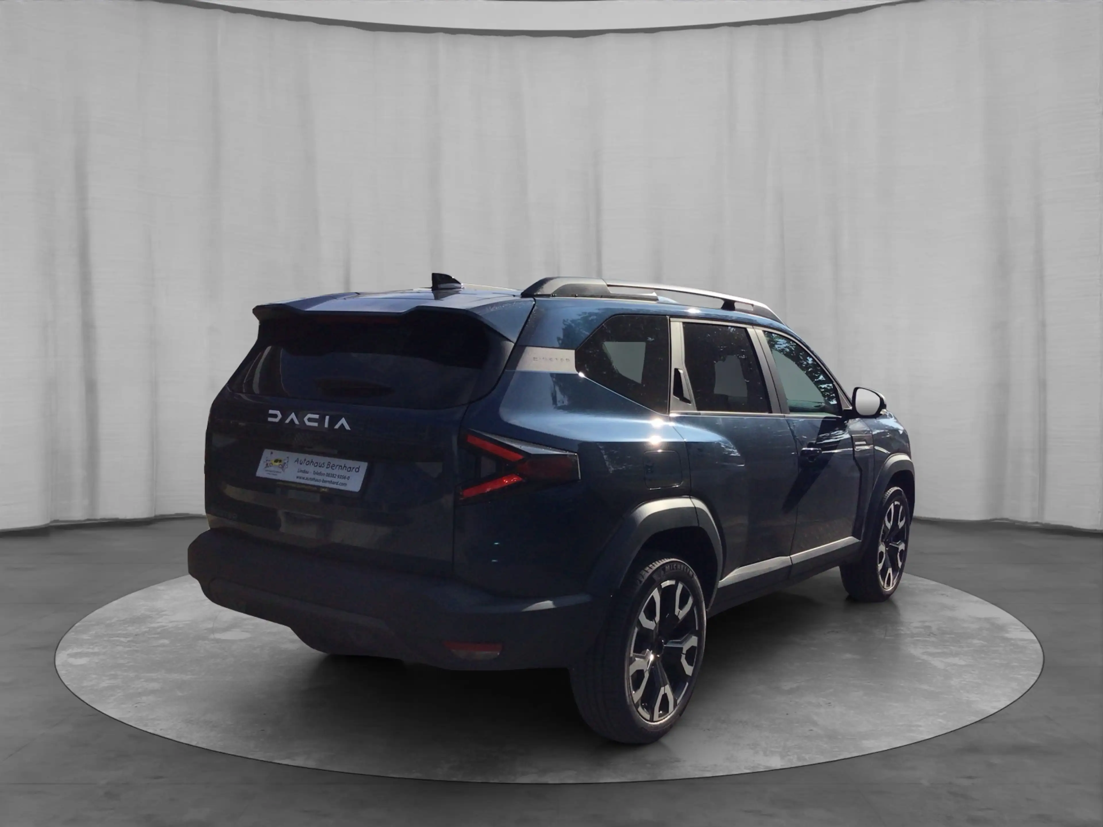 Dacia Bigster Hybrid 155 Journey — photo 6