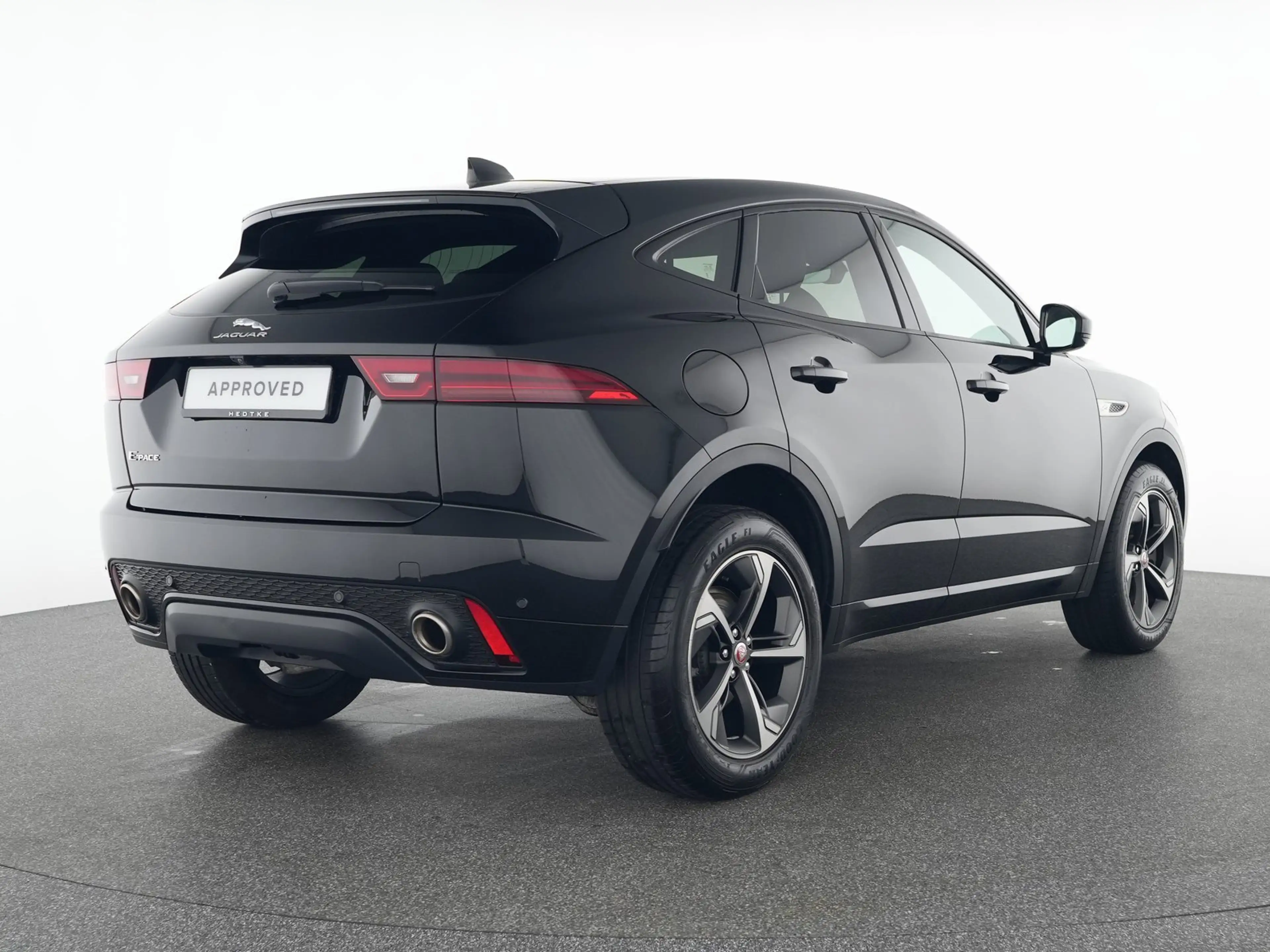 Jaguar E-Pace P200 AWD R-Dynamic SE *elektrische AHK* — photo 2