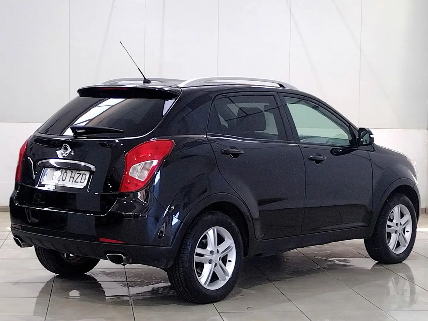 SsangYong Korando D20T Limited 4x2 Negro - 2
