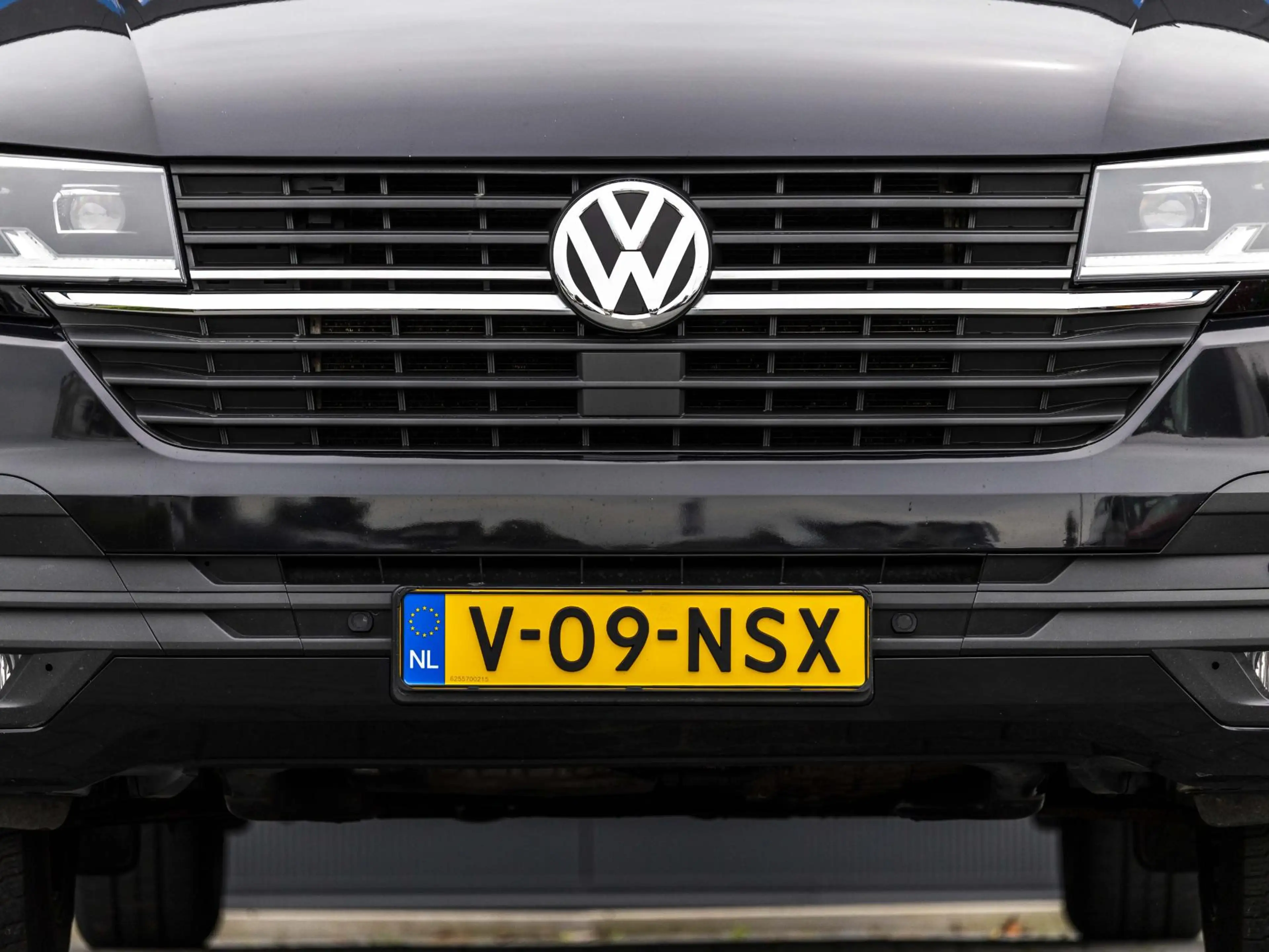 Volkswagen T6.1 Transporter 2.0 TDI L2H1 32 DC Trekhaak, dubbele cabine, cruis — photo 3