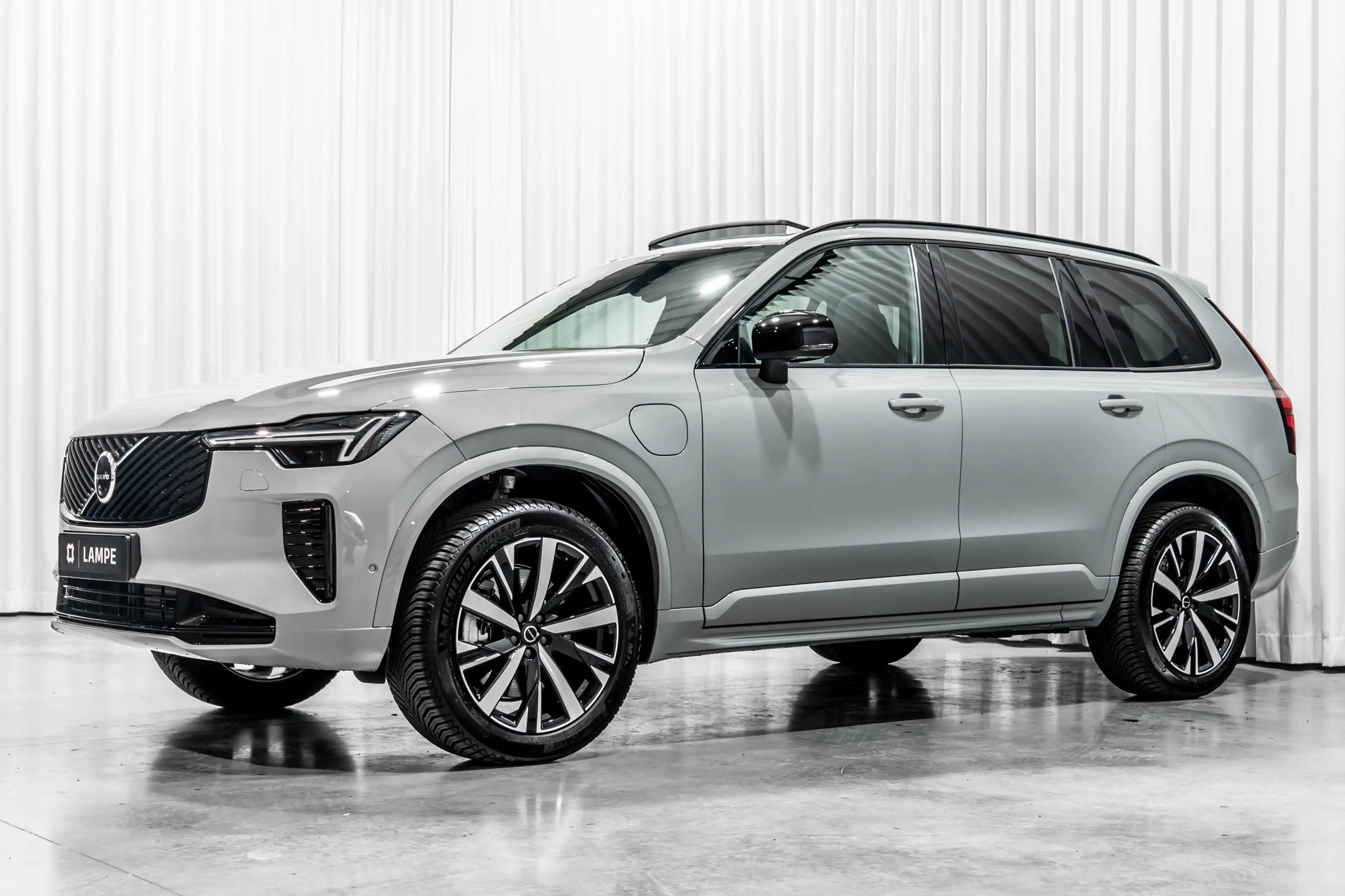Volvo XC90 T8 eAWD Plus Dark Pano Harman/Kardon — photo 4