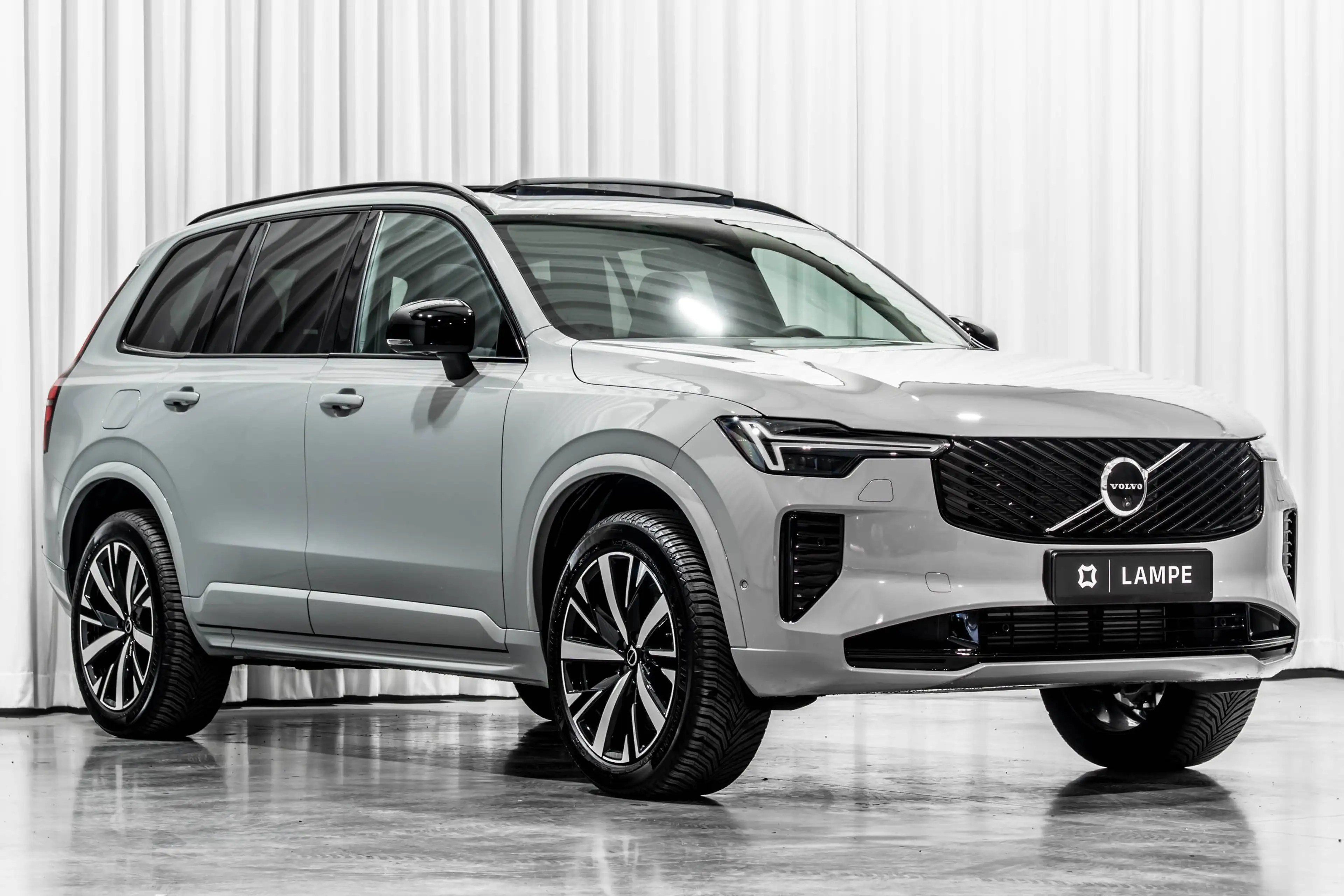 Volvo XC90 T8 eAWD Plus Dark Pano Harman/Kardon — photo 5