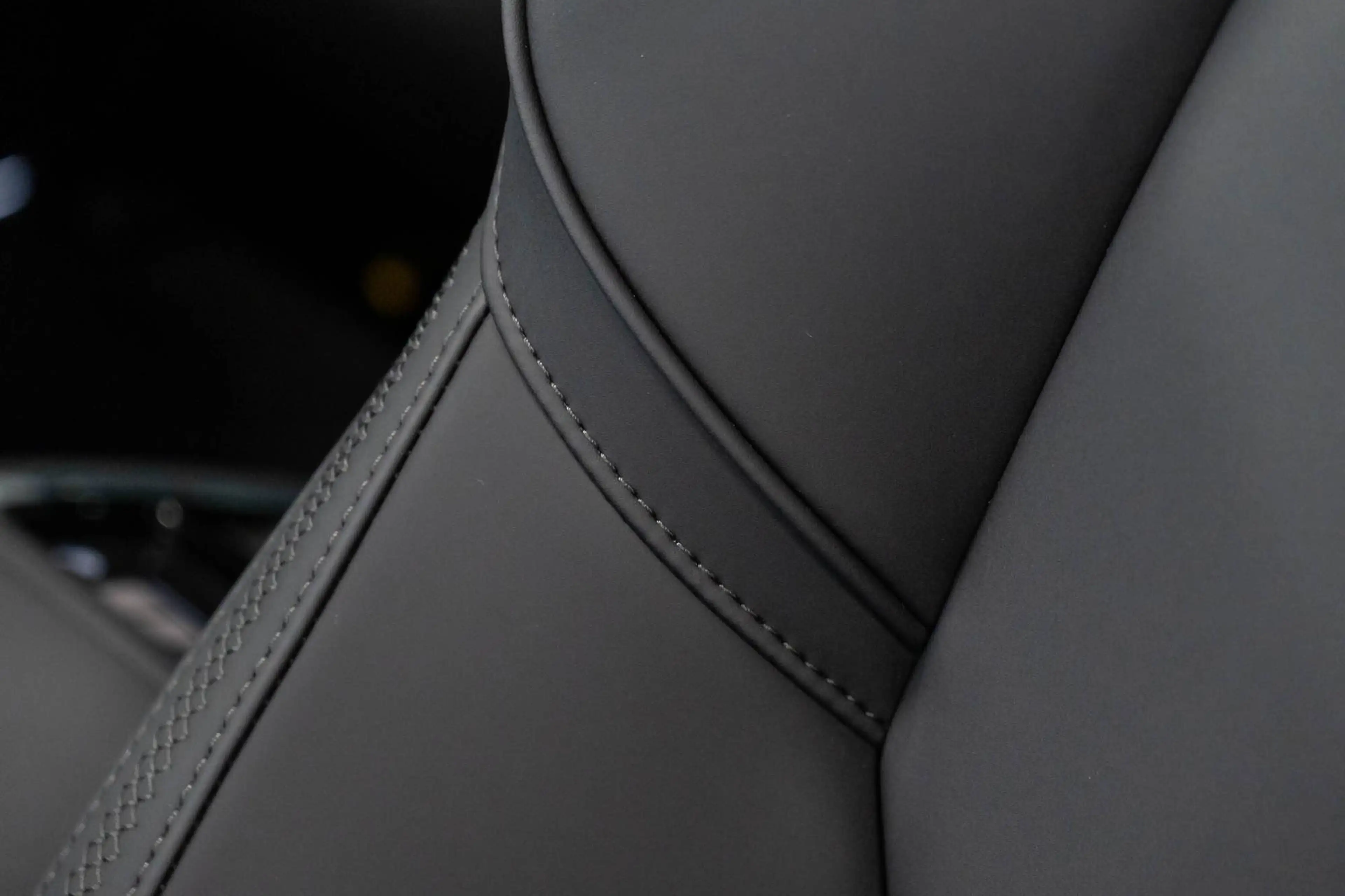Volvo XC90 T8 eAWD Plus Dark Pano Harman/Kardon — photo 26