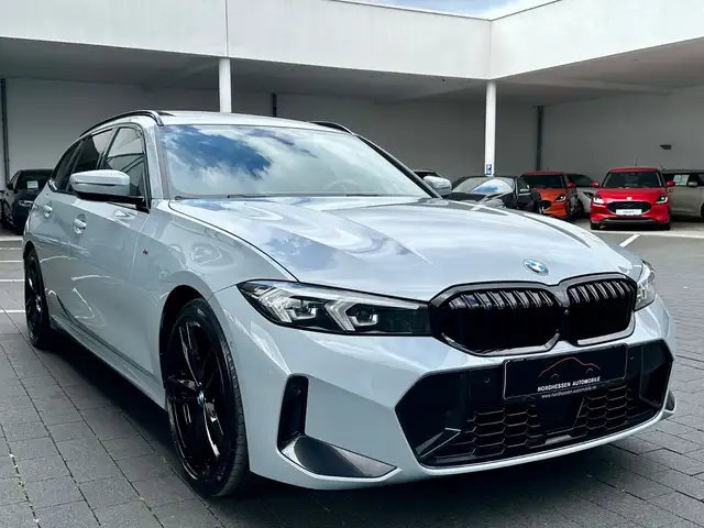 BMW 3 Series view 2